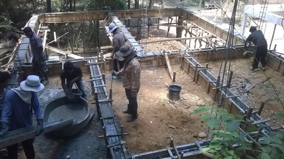 2013 Lanta Building Project Early Days (50).jpg
