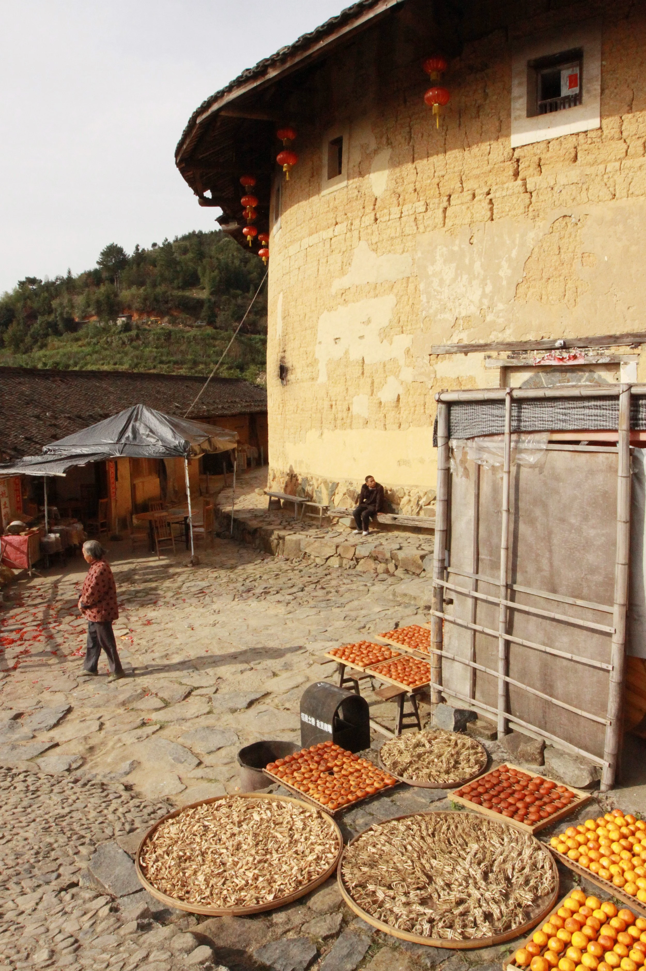TIANLOUKENG HAKKA CLUSTER - FUJIAN CHINA (123).JPG