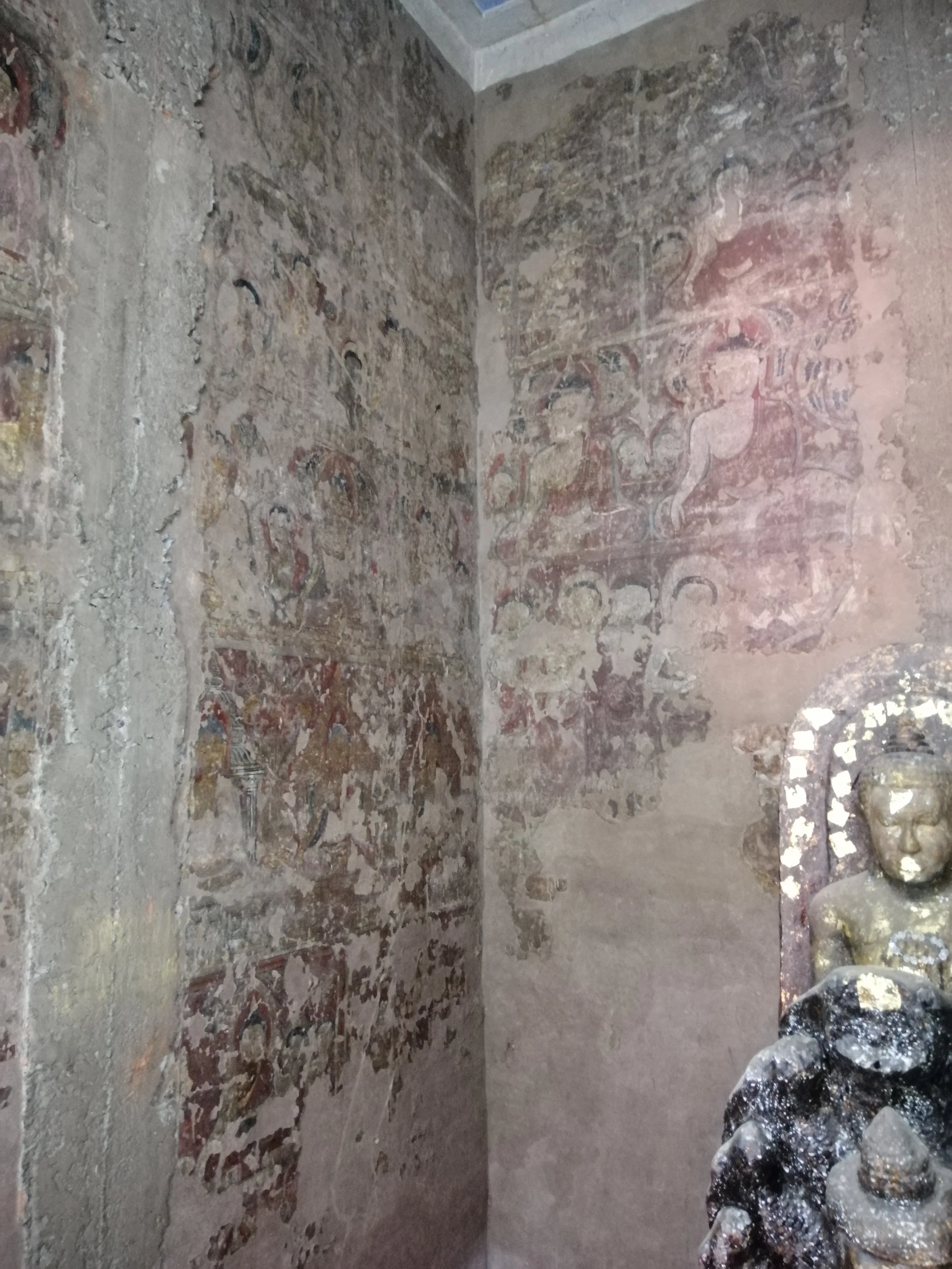 2020 Petchaburi Temples and Sights (41).jpg