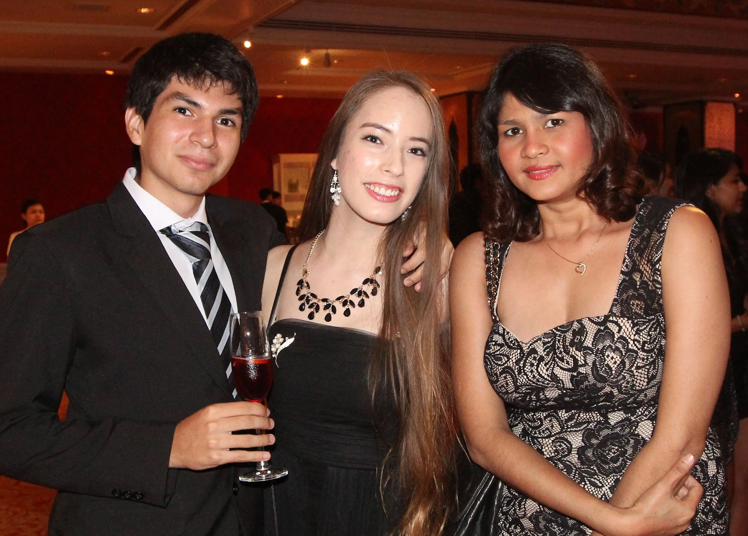 2015 ISB Prom in Bangkok (18).JPG