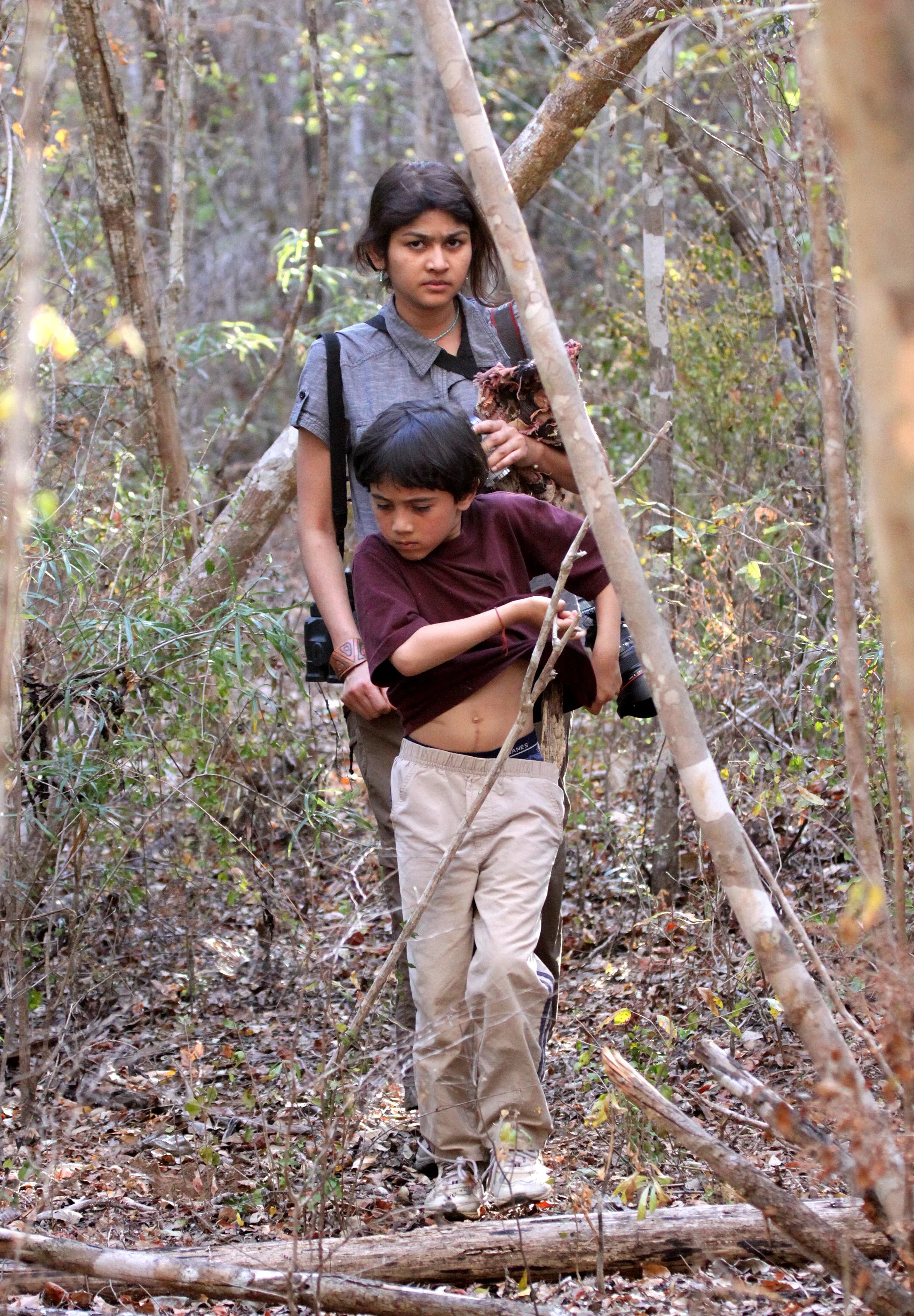 KIRINDY NATIONAL PARK - MADAGASCAR - TREKKING IN THE FOREST.JPG