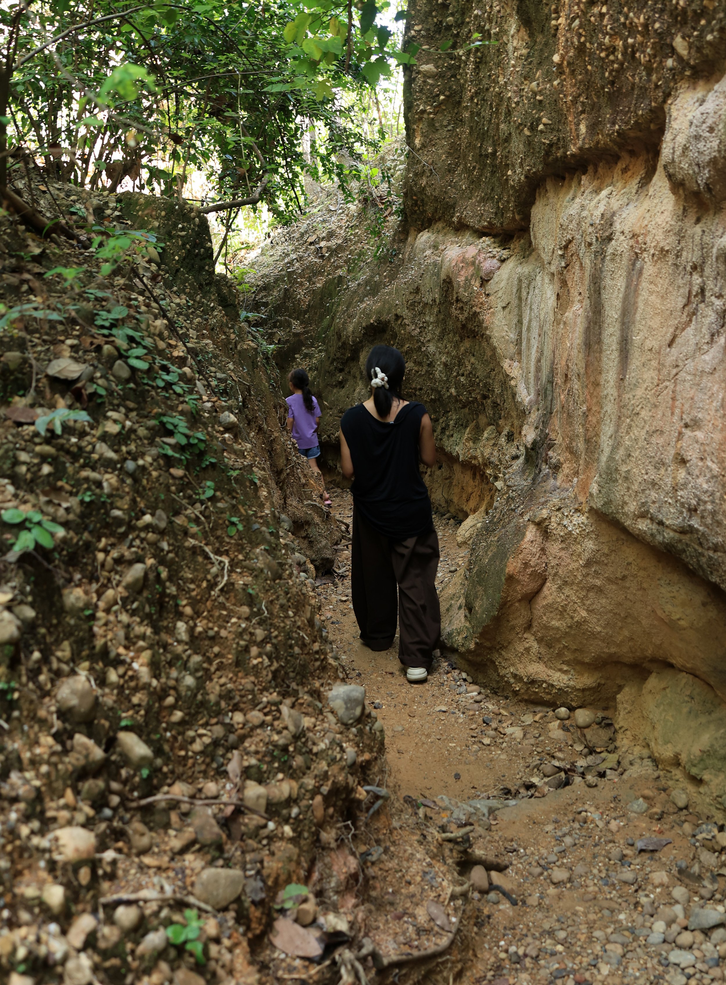 Pha Chor Roman Pillars - Mae Wang National Park, Chiang Mai (58).jpg