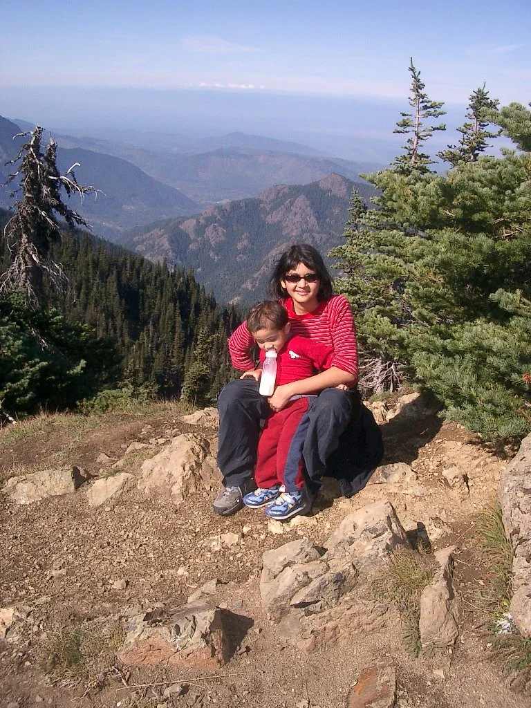 2004-9-25 HIKING THE RIDGE (8).JPG