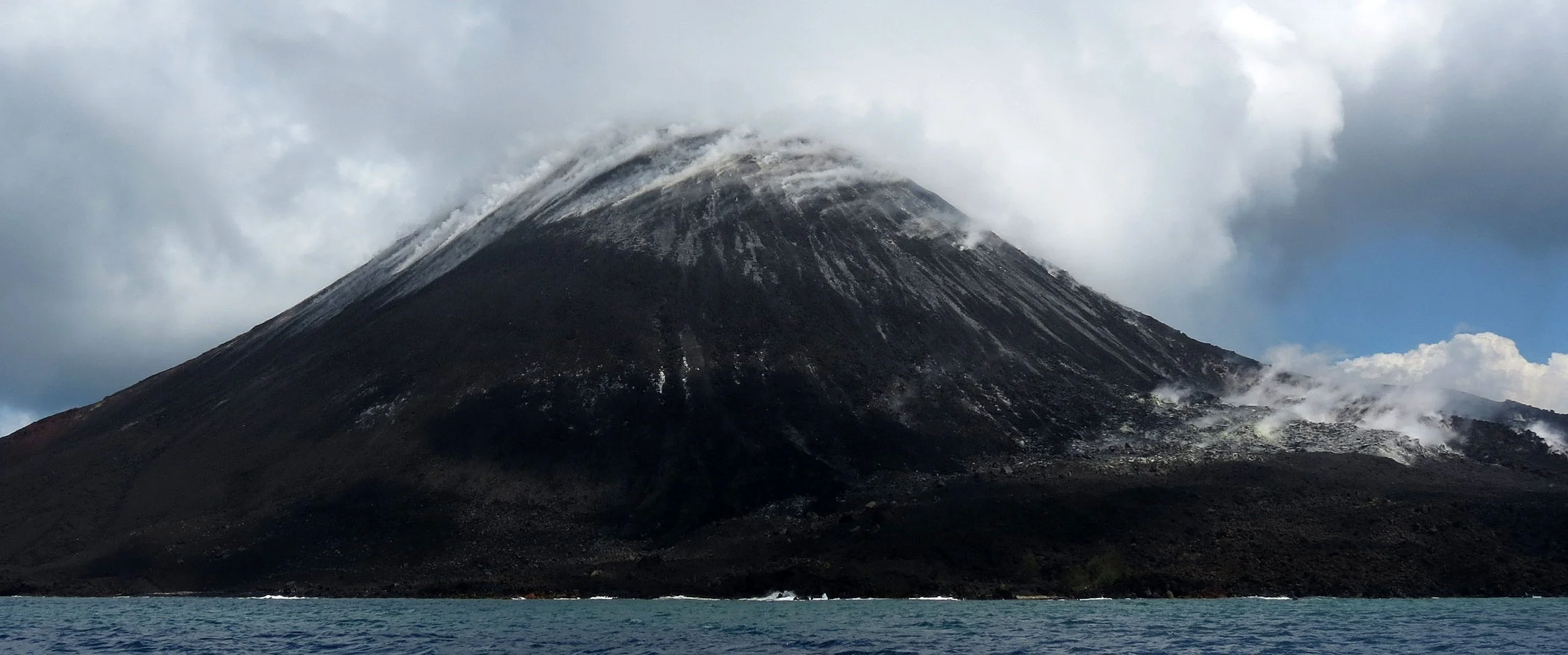 KRAKATAU NATIONAL PARK - JAVA BARAT INDONESIA (10).JPG