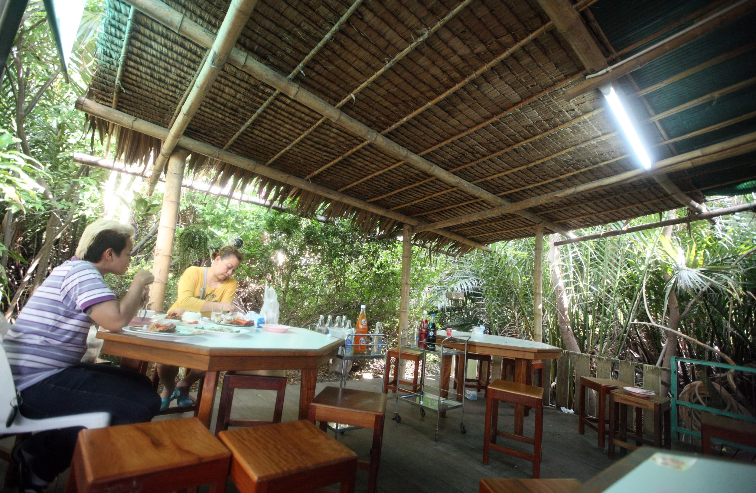 2014 Amphawa Trip to See Whales from Baan Taboon (19).JPG