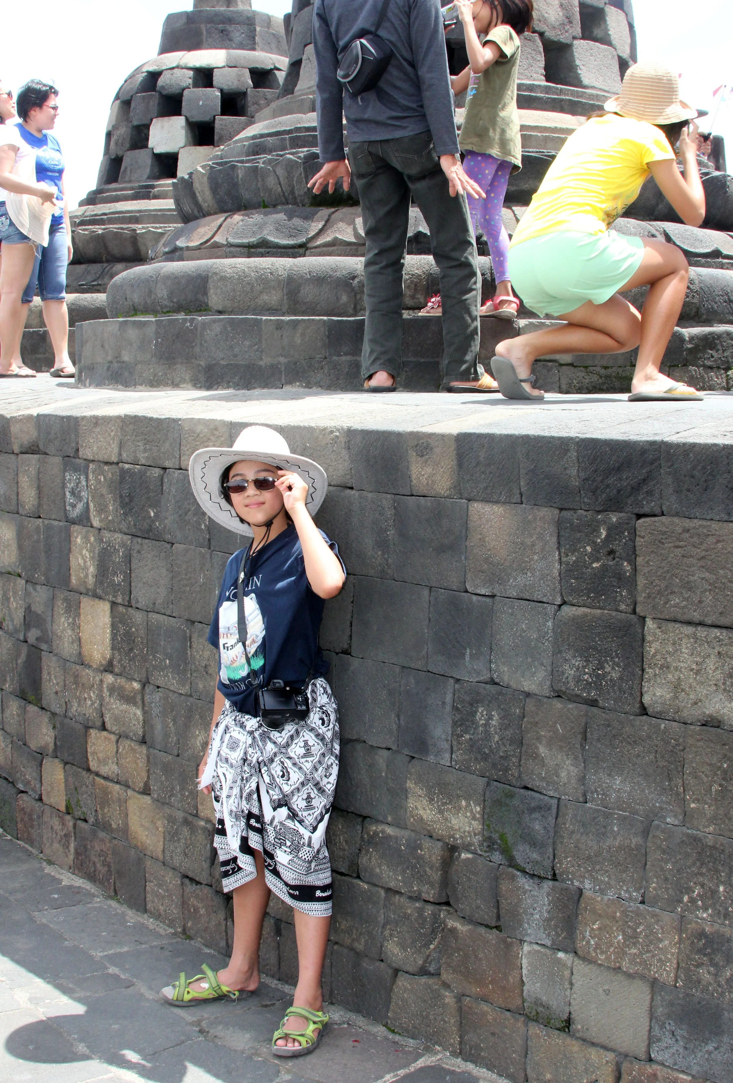 BOROBUDUR TEMPLE - YOGYAKARTA INDONESIA (21).JPG