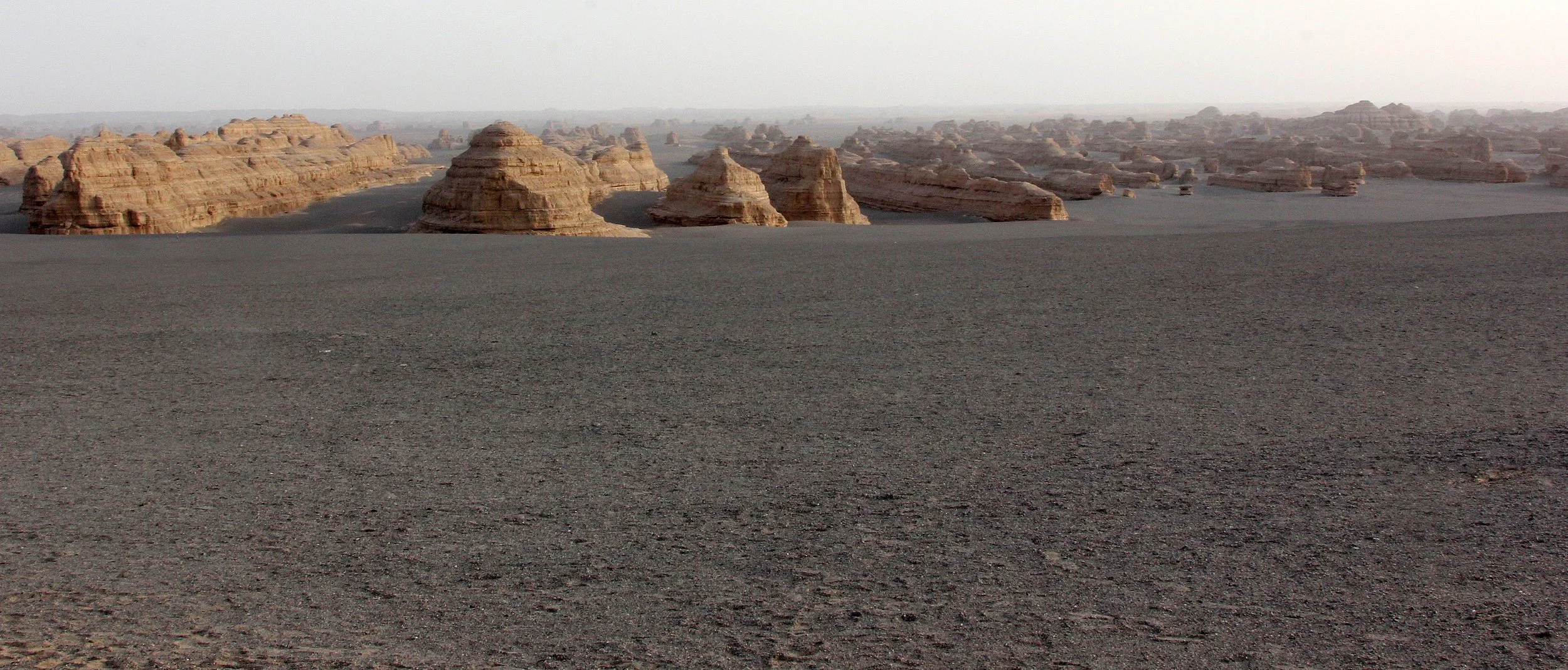 YADAN NATIONAL GEOLOGICAL RESERVE - GANSU CHINA (66).JPG