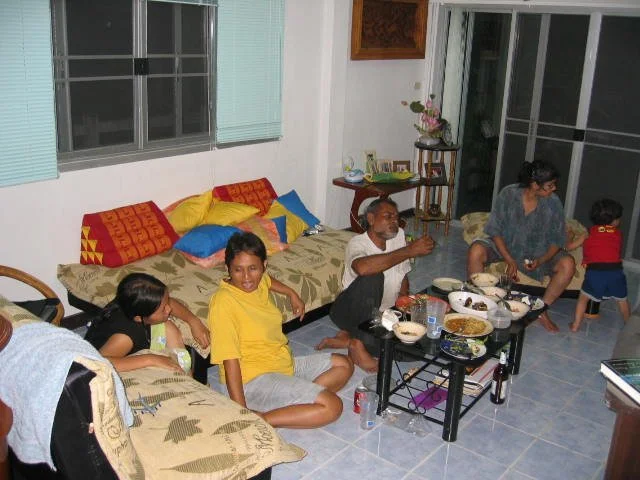 2005 Nakhonsithammarat with Family (74).jpg