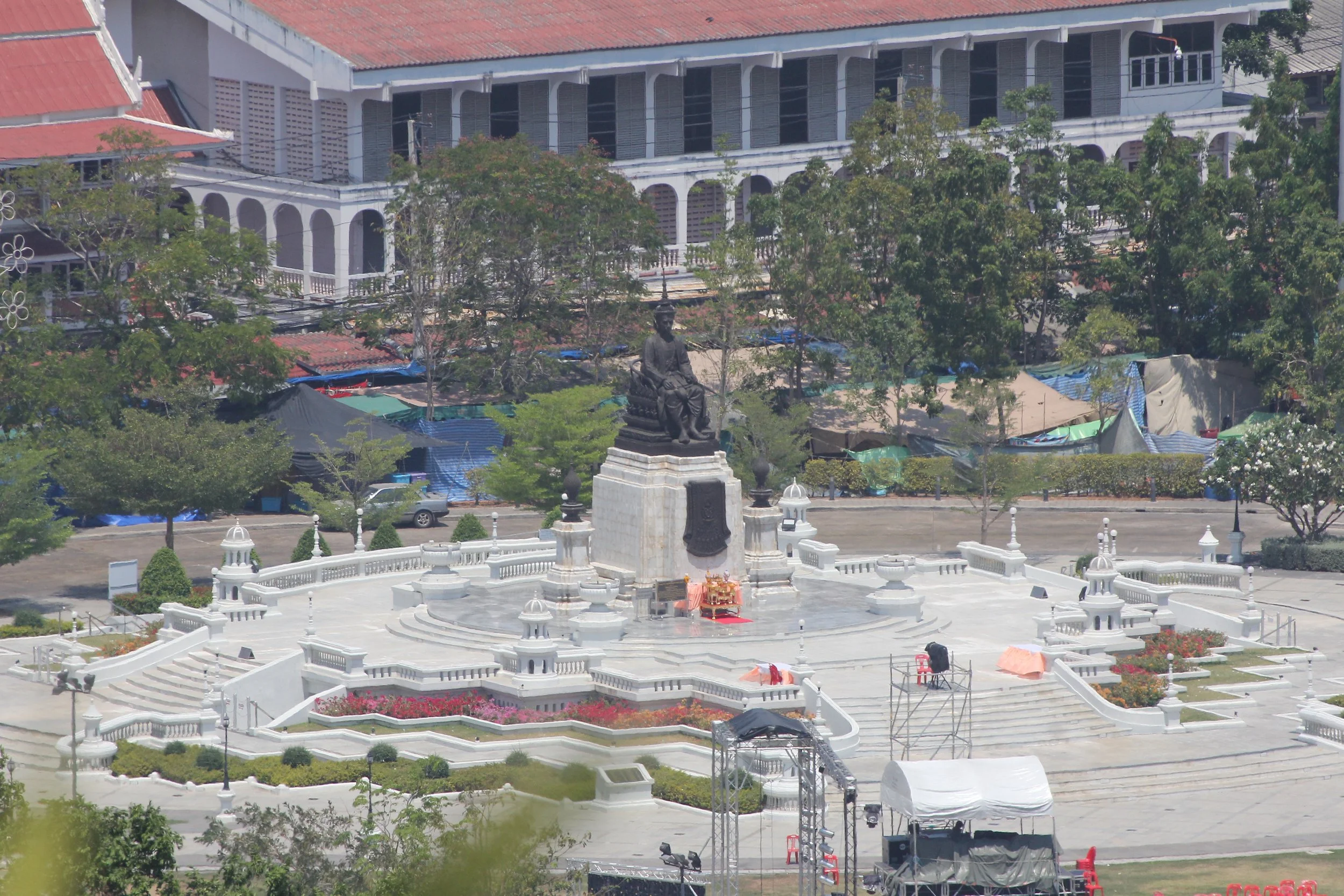 2020 Petchaburi Temple Trip with Cokie (157).JPG