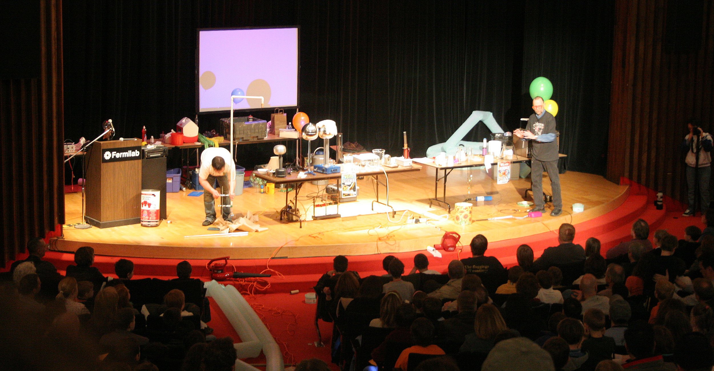 2008-3-30 CHICAGO SPRING TRIP - FERMILAB (3).JPG