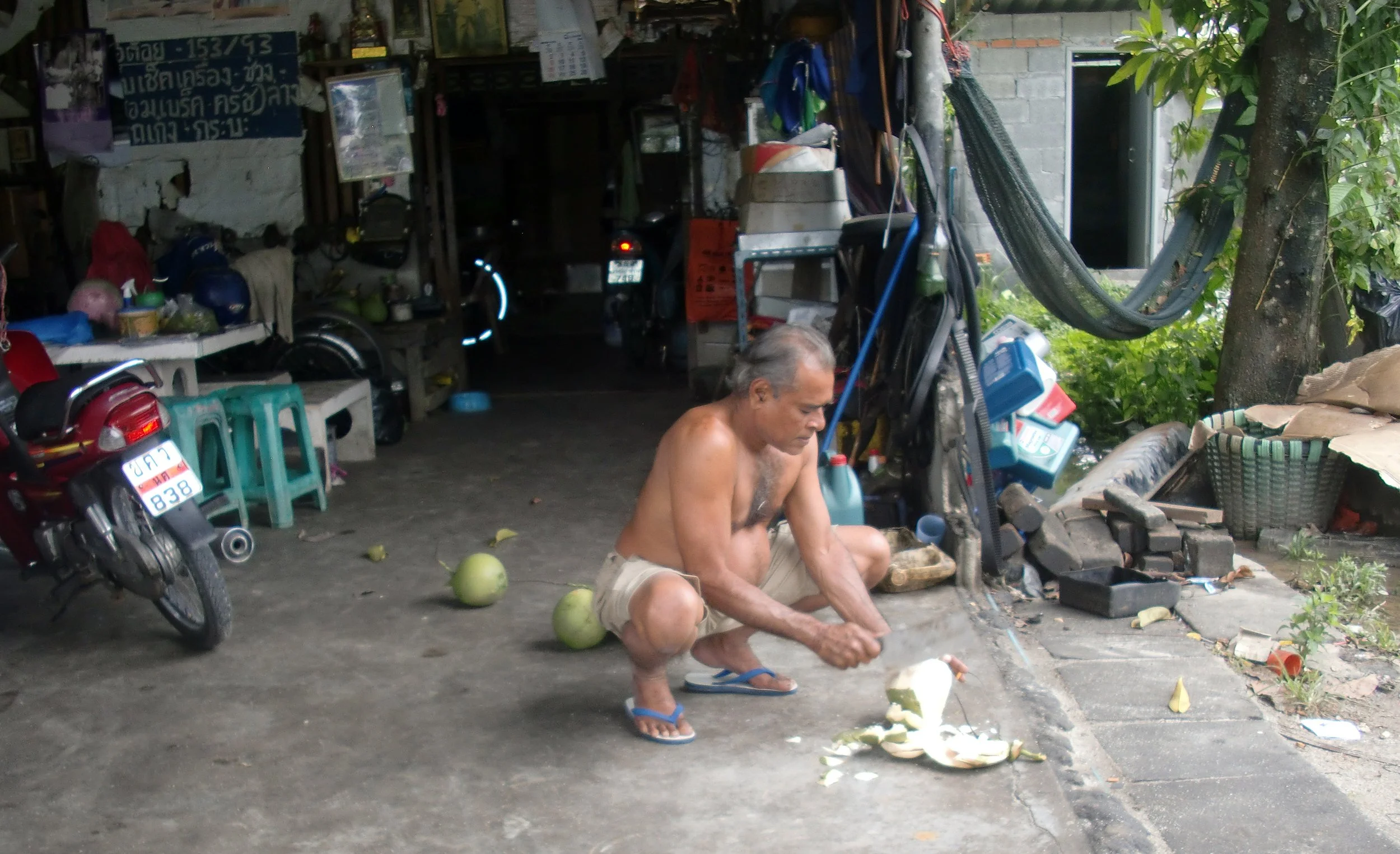 2011 Nakhonsithammarat Winter in Thailand Trip (19).JPG