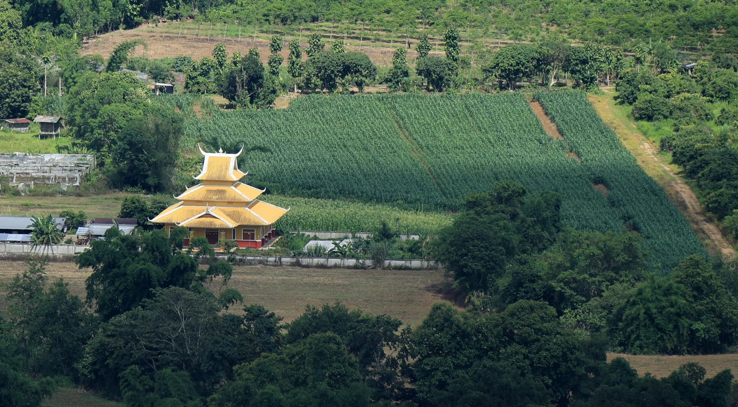 Phu Langka Viewpoint - Phayao Province Thailand (12).jpg