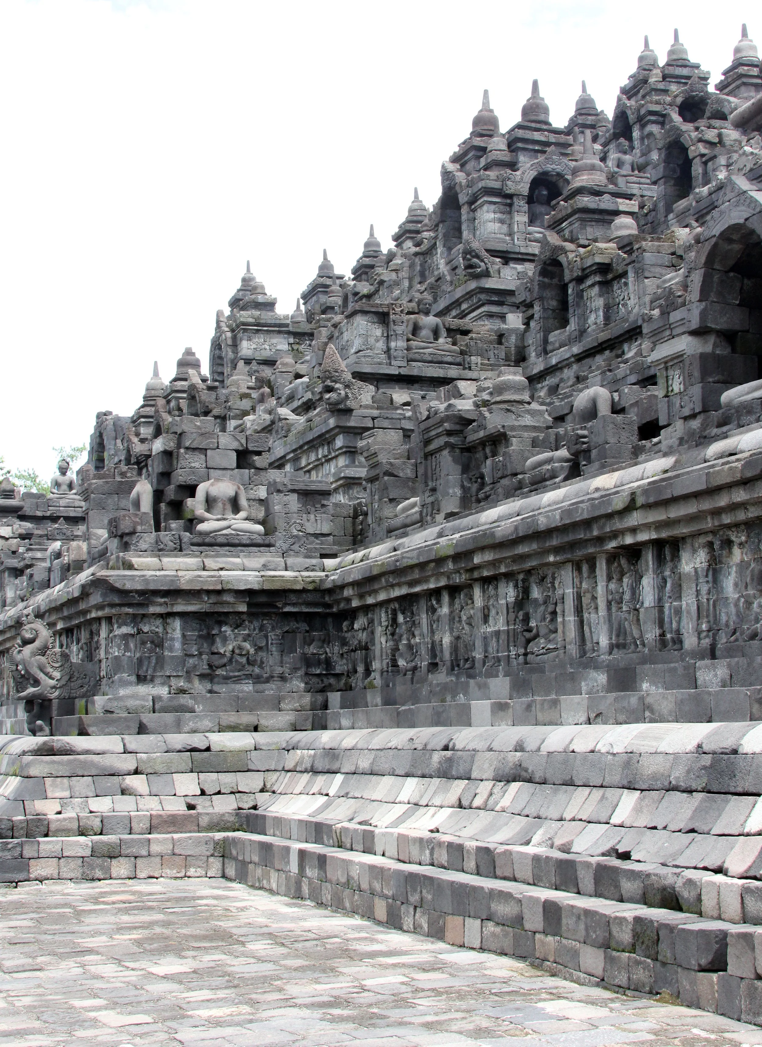 BOROBUDUR TEMPLE - YOGYAKARTA INDONESIA (46).JPG