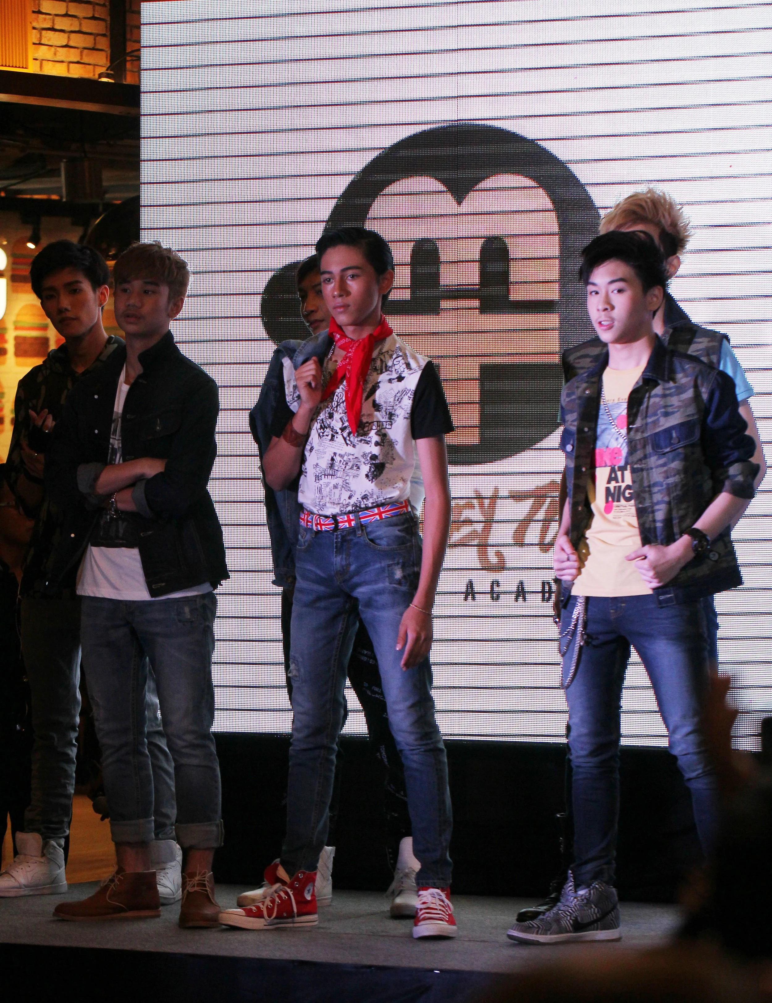 2016 Monkey Town Modeling Cokie in Bangkok (103).JPG