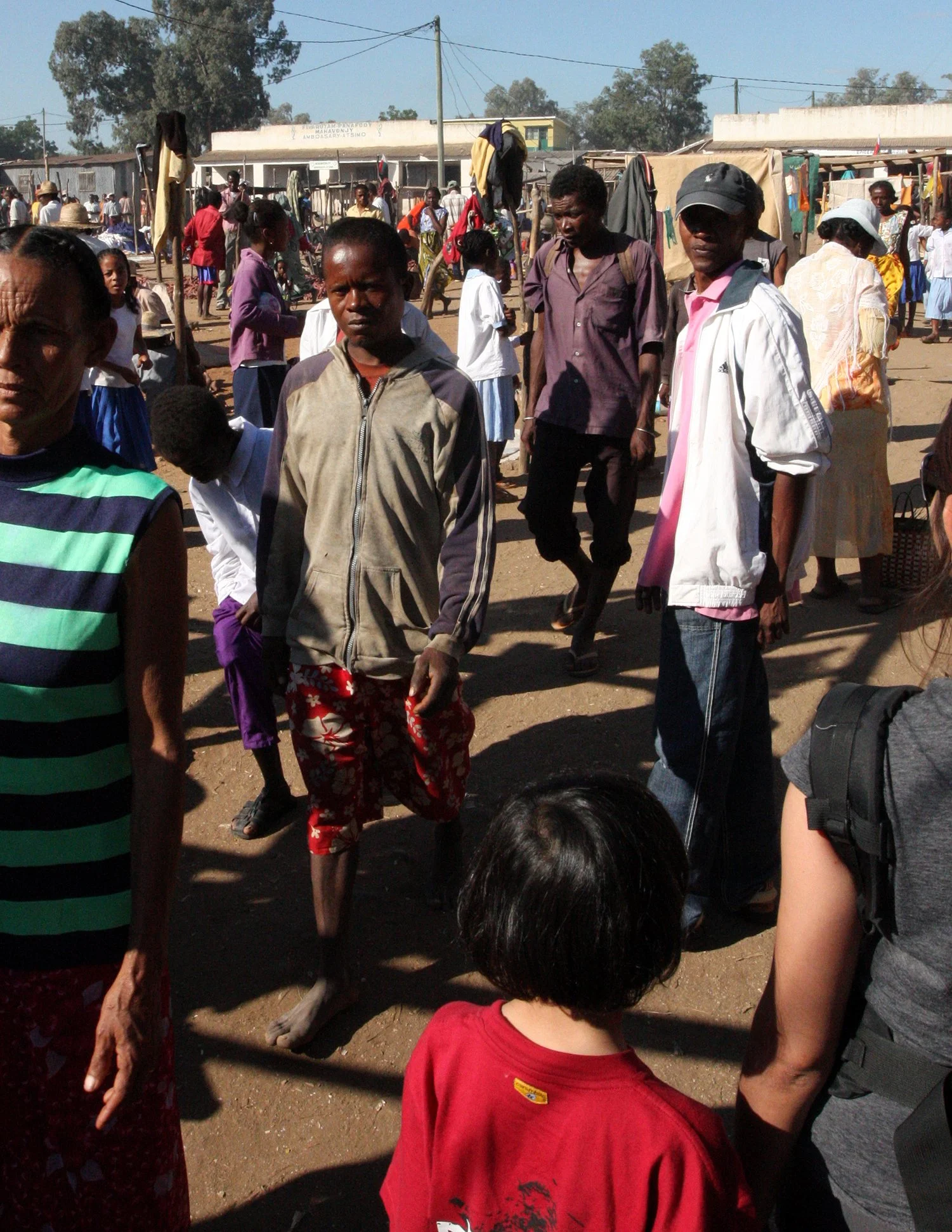 ANTANDROY VILLAGE - MARKET DAY (42).JPG