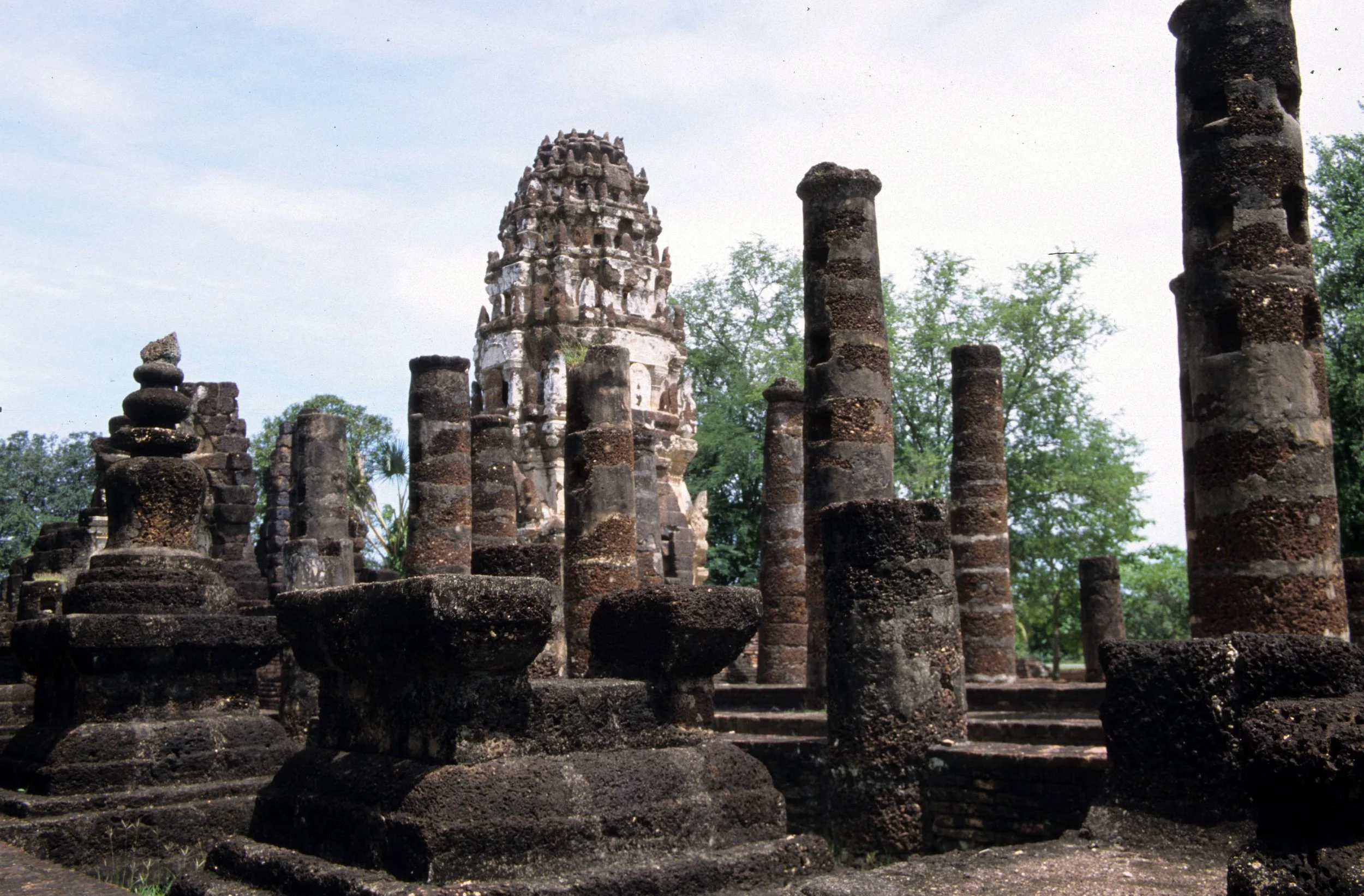 SUKHOTHAI - SY.jpg