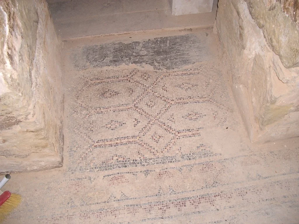 CASTLE LOOP-QUSAYR AMRA (8).JPG