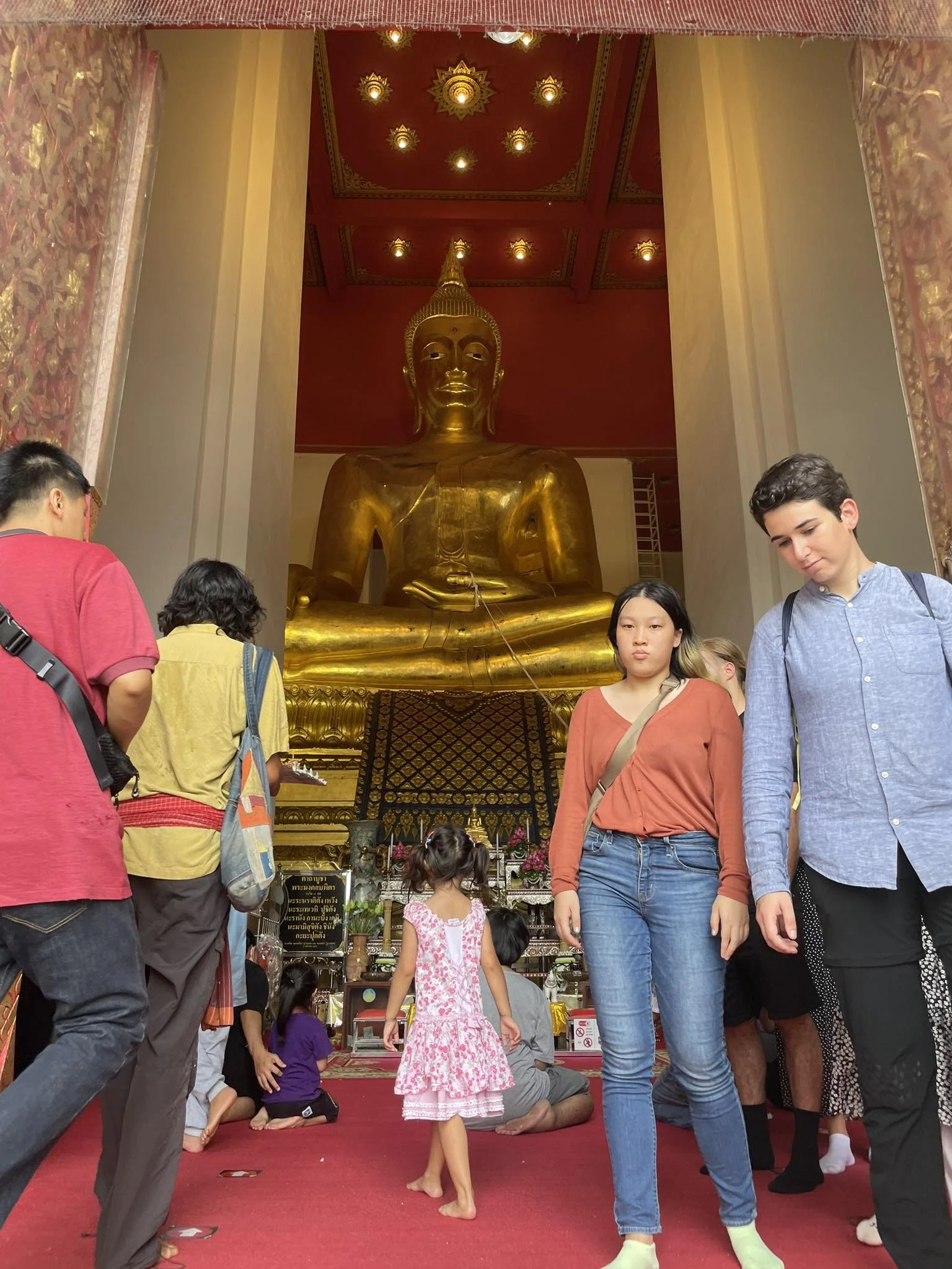 2022 Ayutthaya with Cokie. Liana & Lalita & Gift (8).jpg