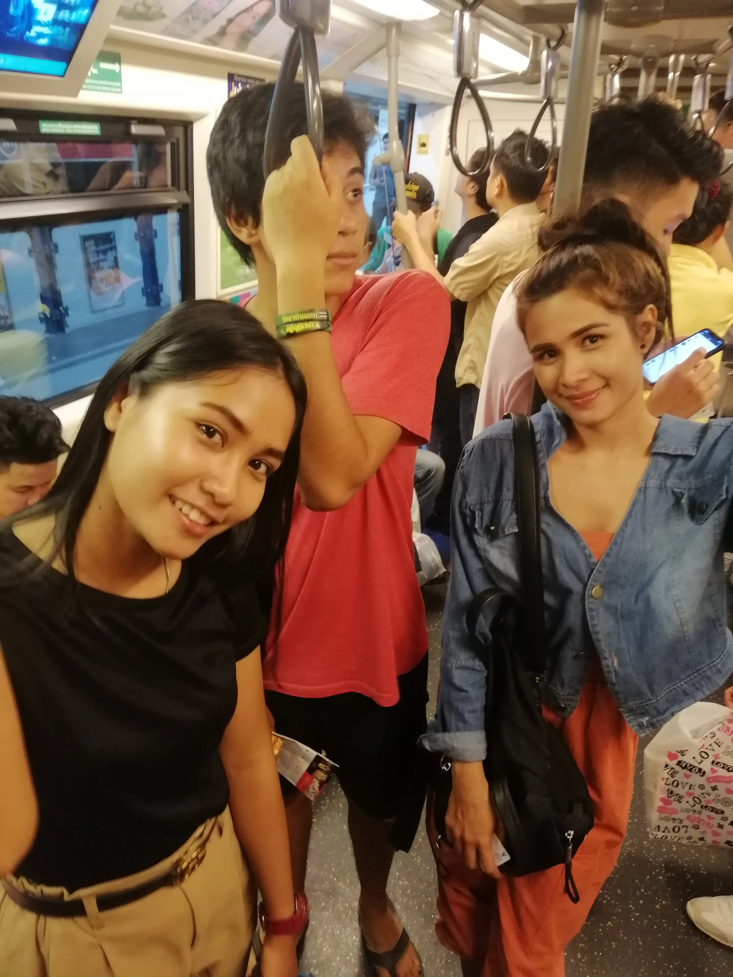 2019 Lumpini Park Bangkok with Gift and Ann (87).jpg