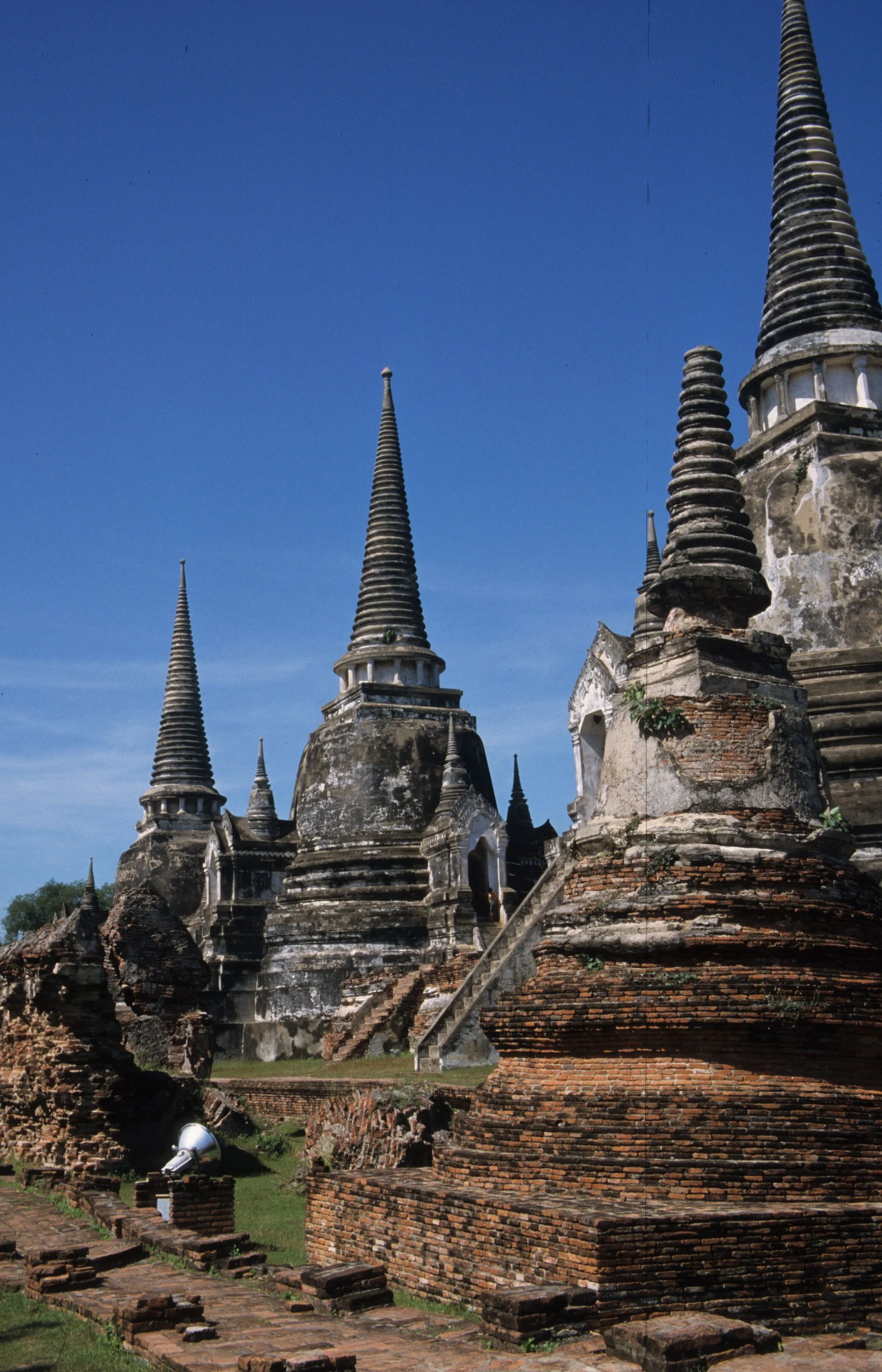 AYUDTHAYA - IMPERIAL PALACE RUINS X.jpg