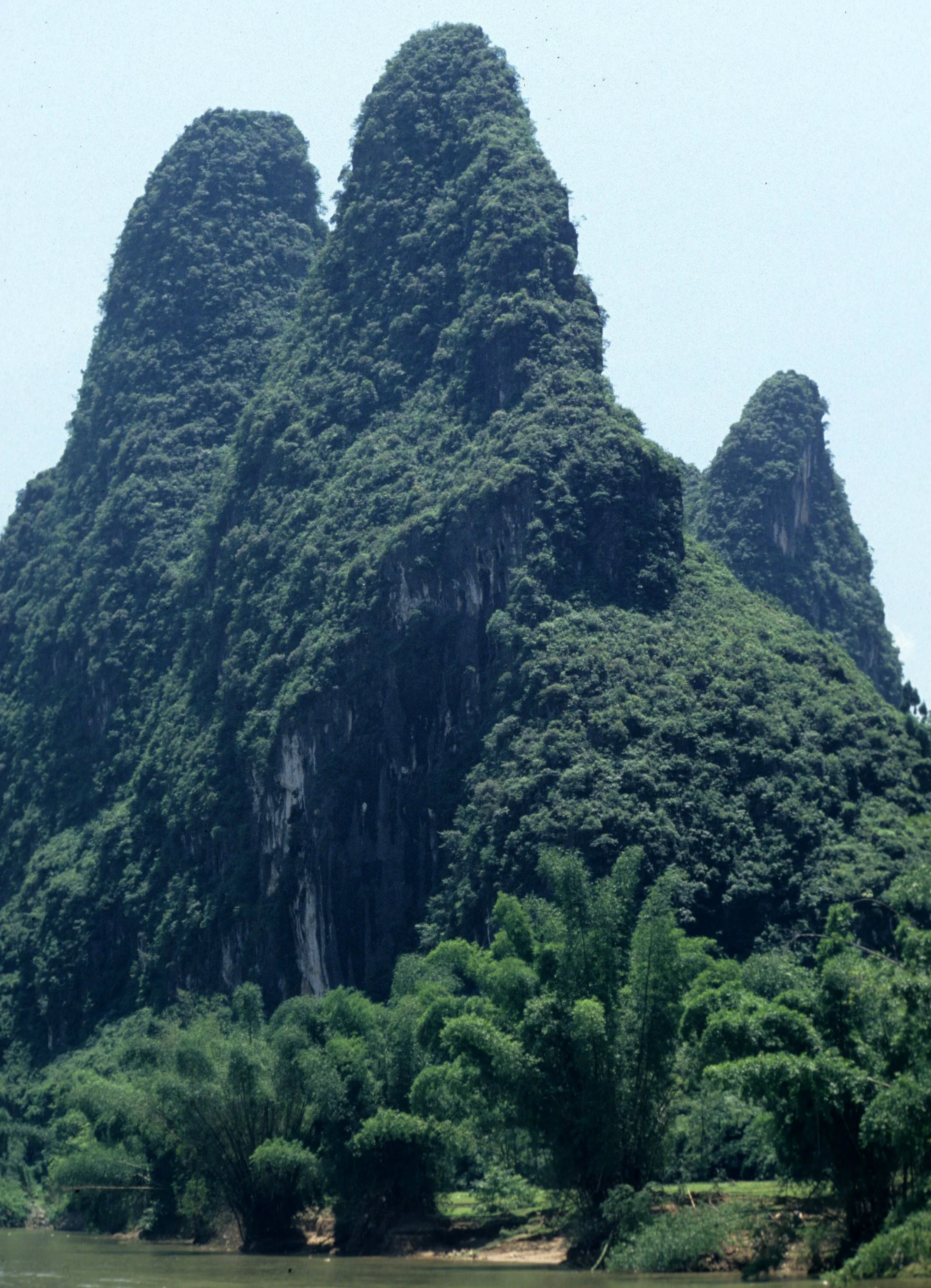 GUILIN - LI RIVER KARST TOPOGRAPHY (5).jpg