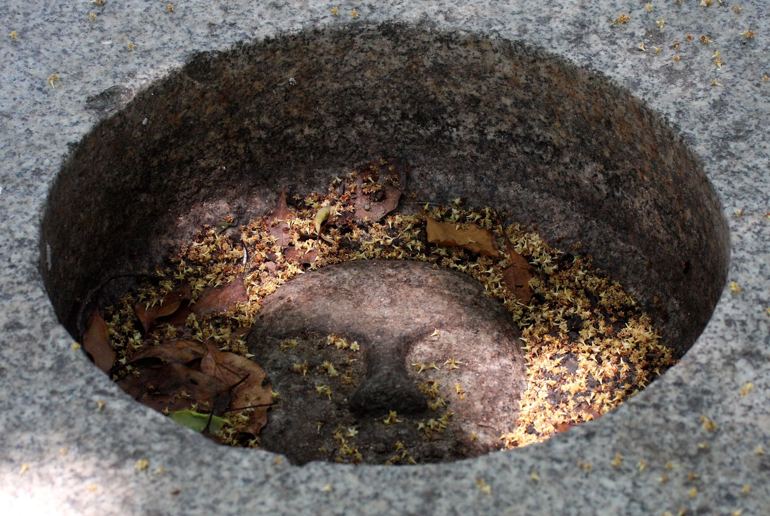 HIROSHIMA - MAY 2009 - PEACE PARK (28).JPG