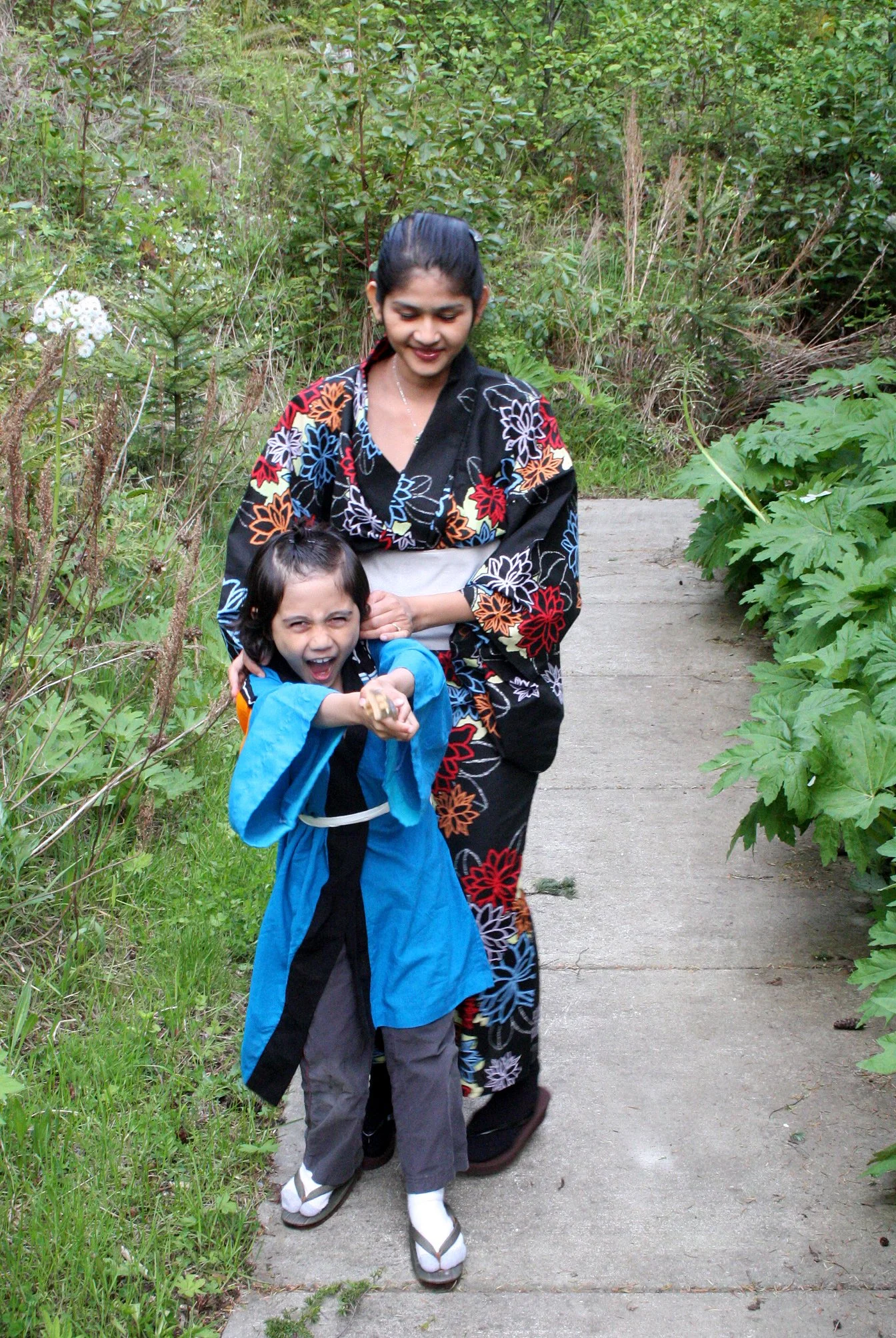 2009-5-15 MY JAPANESE FAMILY.JPG