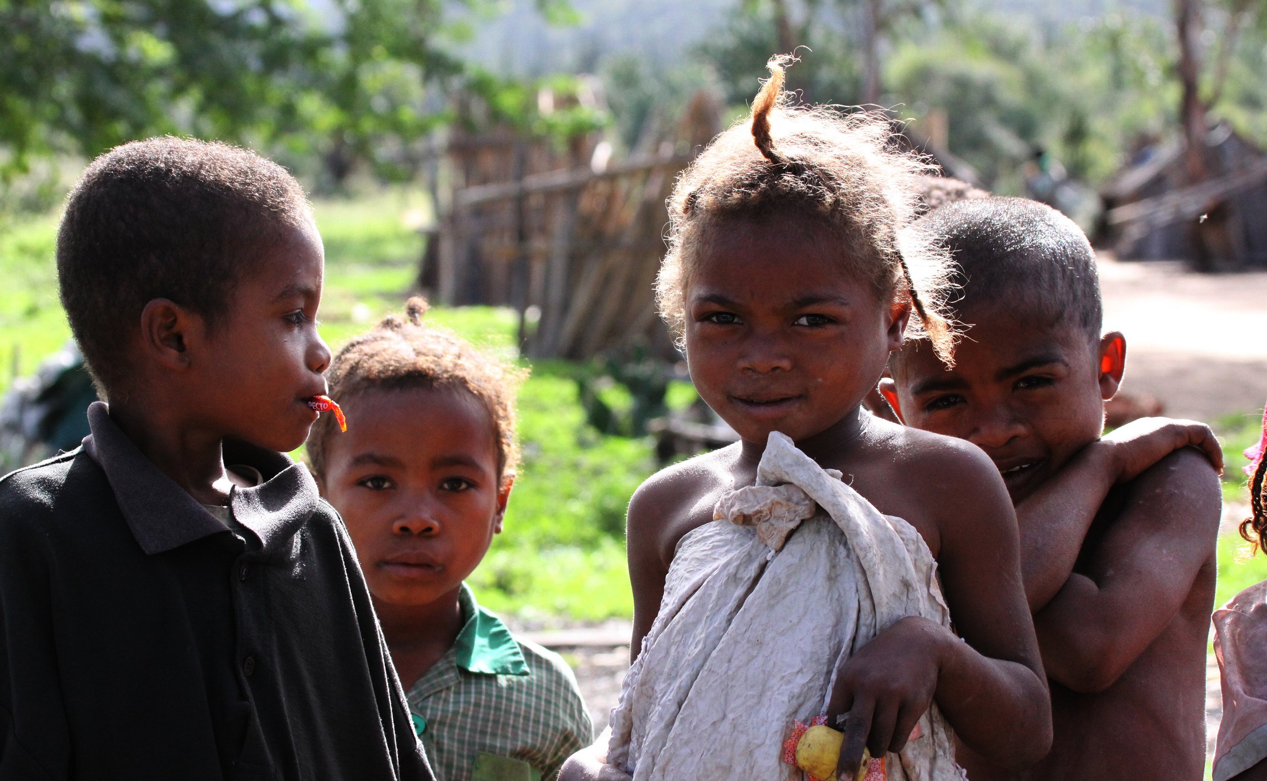 ANDOHAHELA NATIONAL PARK MADAGASCAR - VILLAGE NEAR ENTRANCE (15).JPG