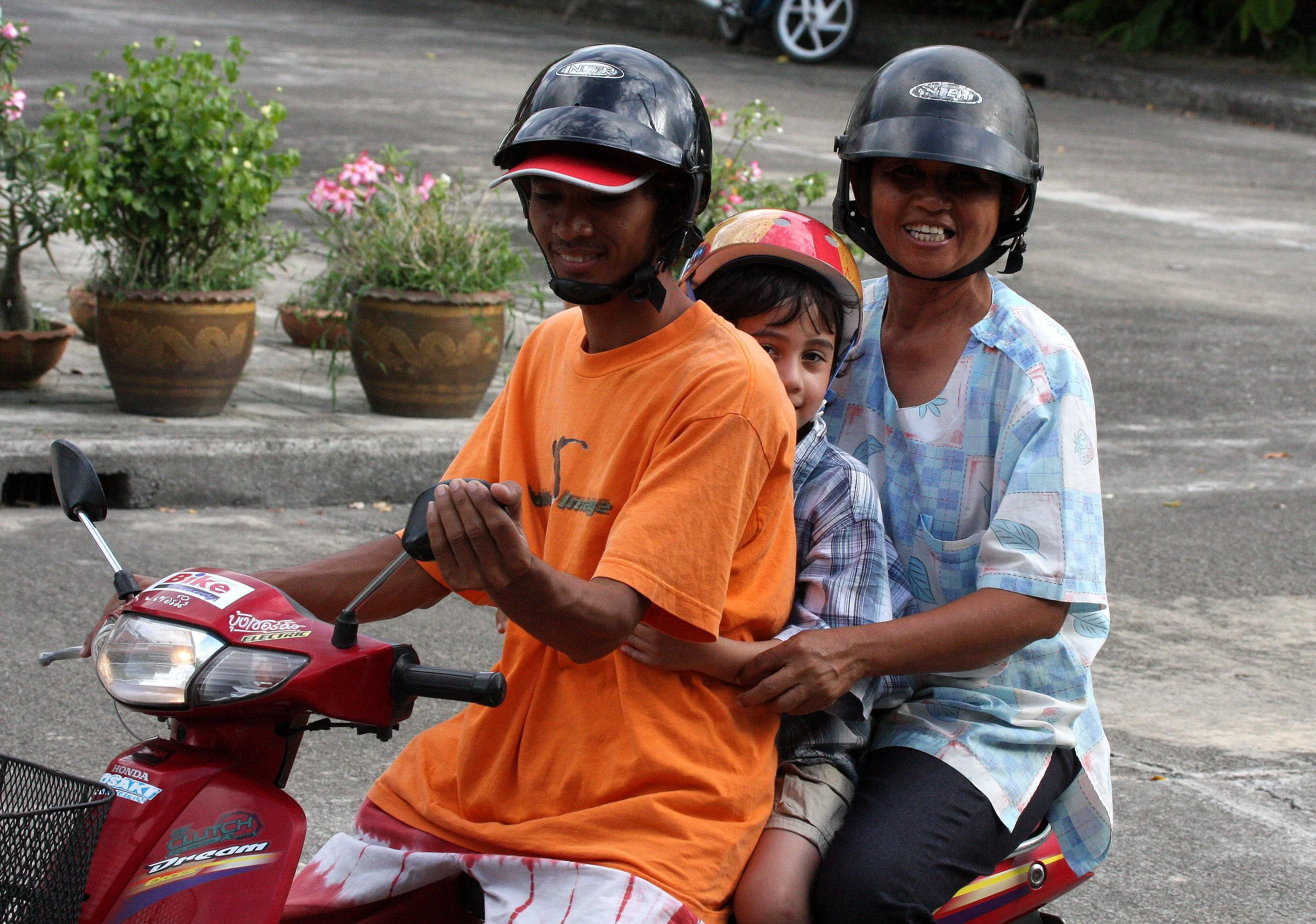 2008 Nakhonsithammarat Summer Trip (100).JPG