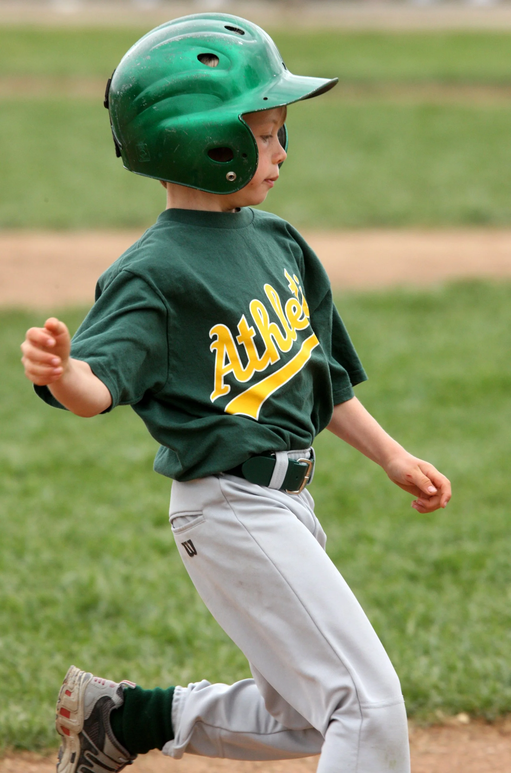 2010-4-10 ETHAN'S BIG GAME - SACRAMENTO - ROADTRIP 2010 (35).JPG