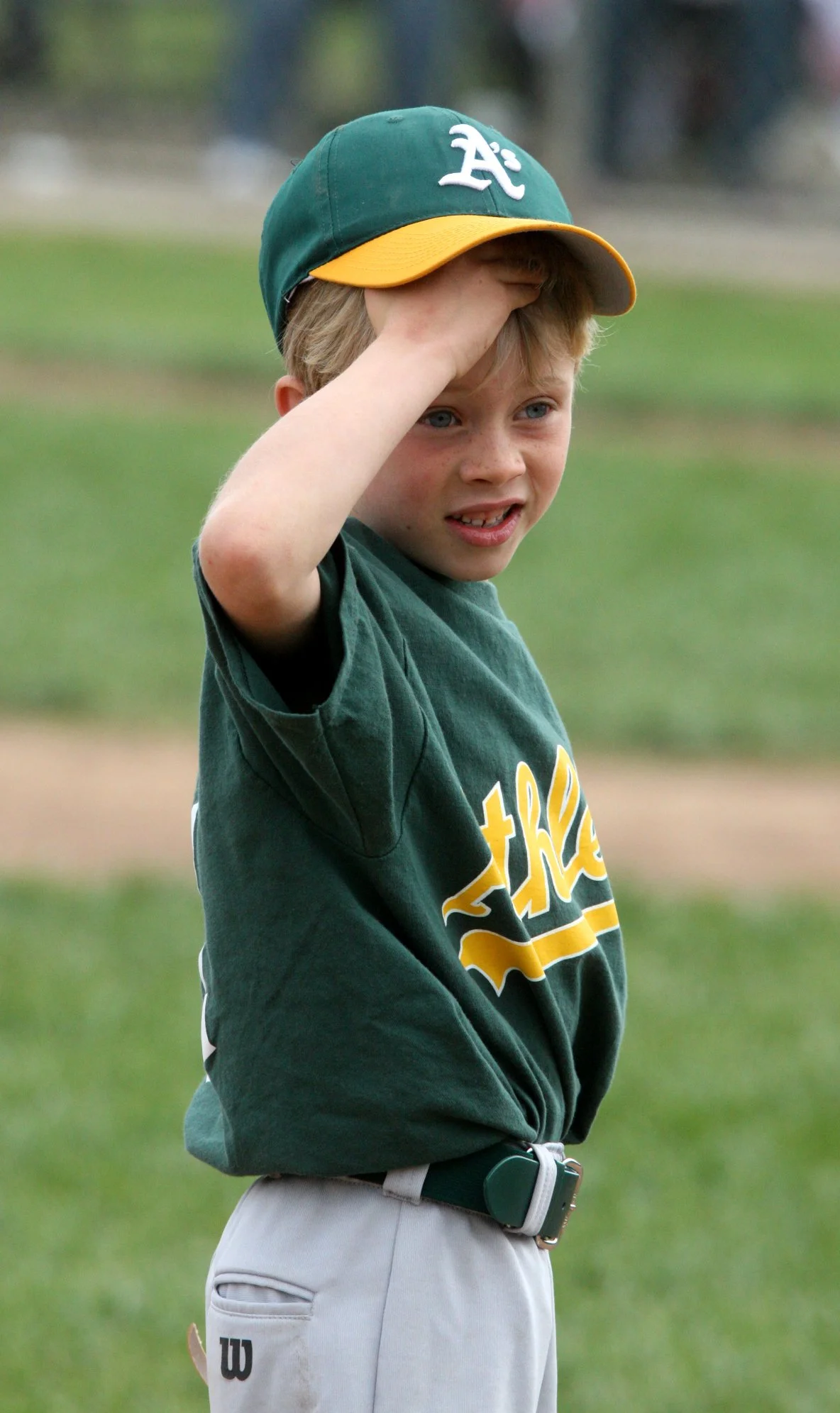 2010-4-10 ETHAN'S BIG GAME - SACRAMENTO - ROADTRIP 2010 (20).JPG