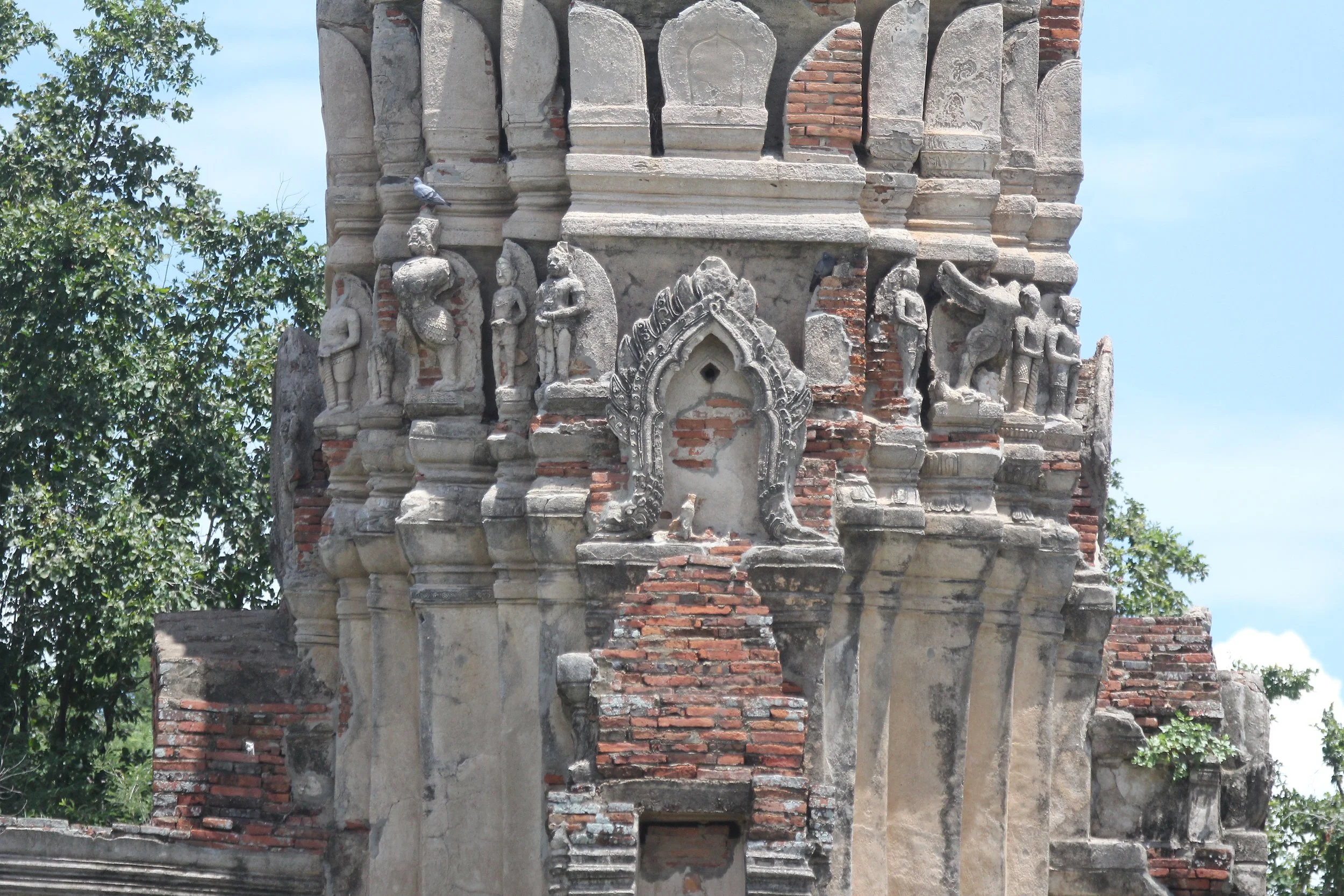 2020 14-15 July Singburi Wat Na Phra That (6).JPG