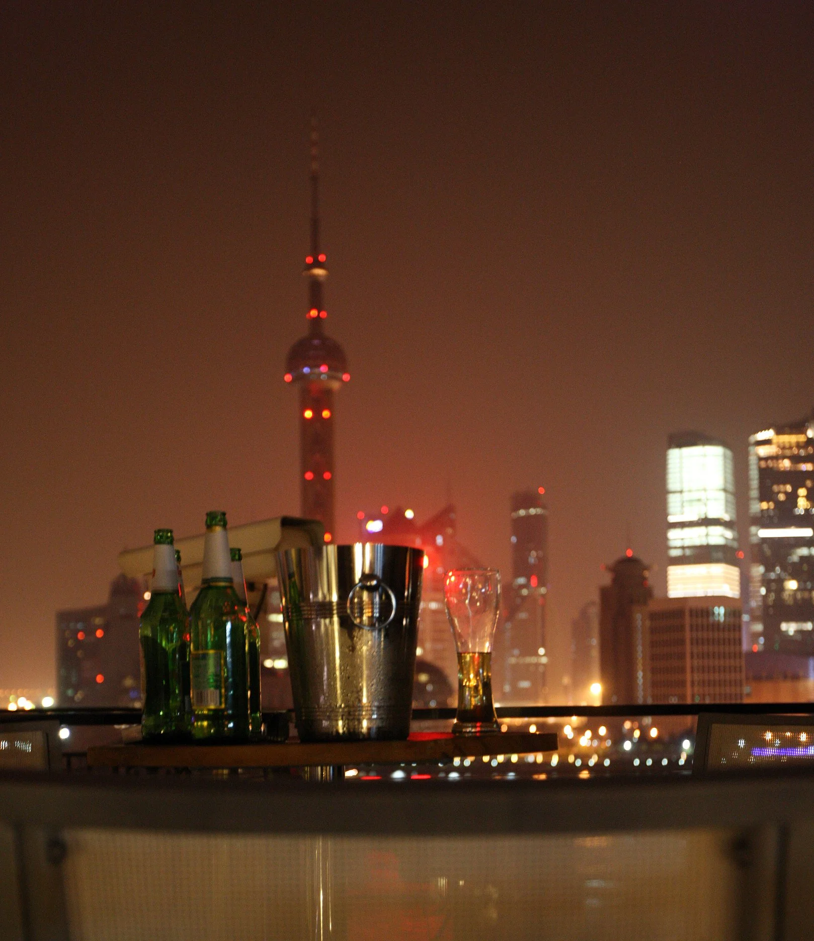 2011-4-29 NIGHT AT SHOOK AT 19 BUND SHANGHAI (257).JPG