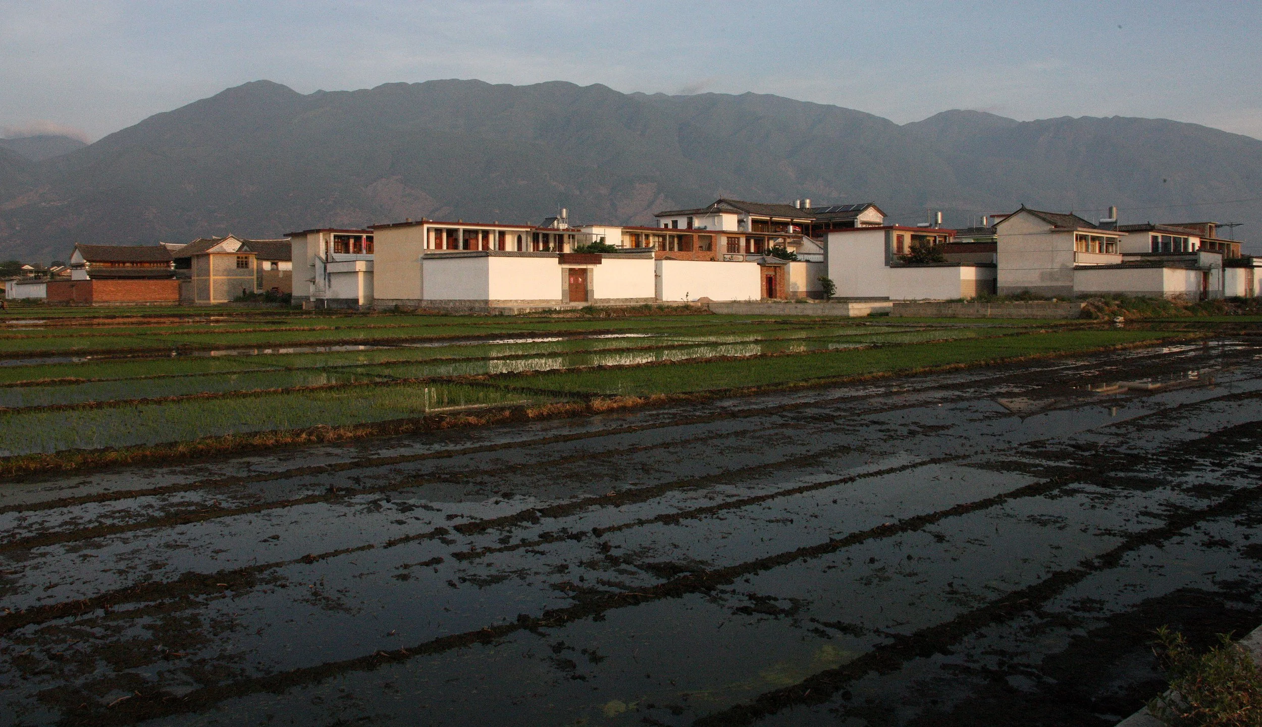 LINDEN CENTER - XIZHOU VILLAGE YUNNAN CHINA (88).JPG