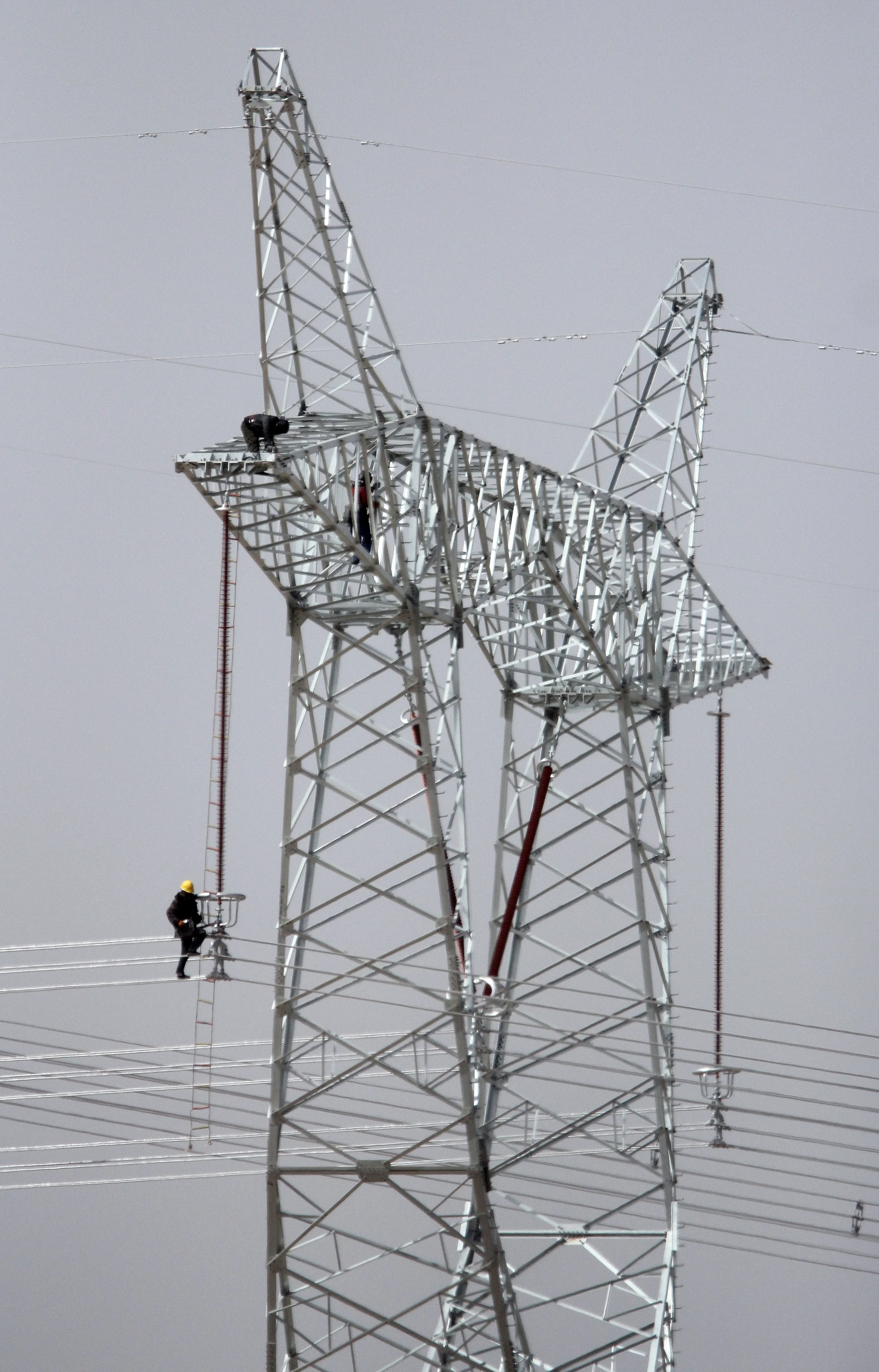 GANSU - SOUTH OF DUNHUANG - CHINA (4).JPG