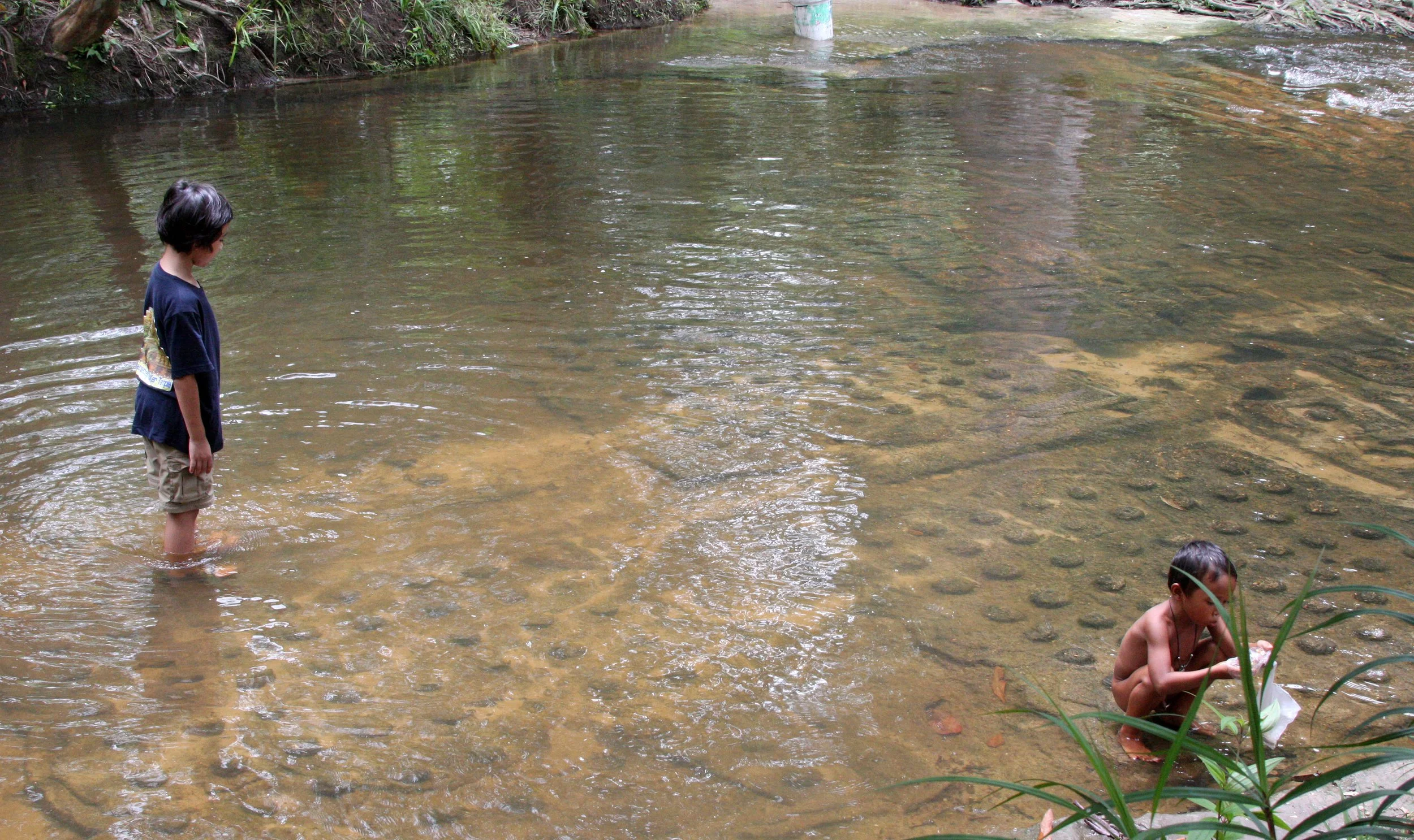 KULEN MOUNTAIN CAMBODIA - 1000 LINGHA RIVER (20).JPG
