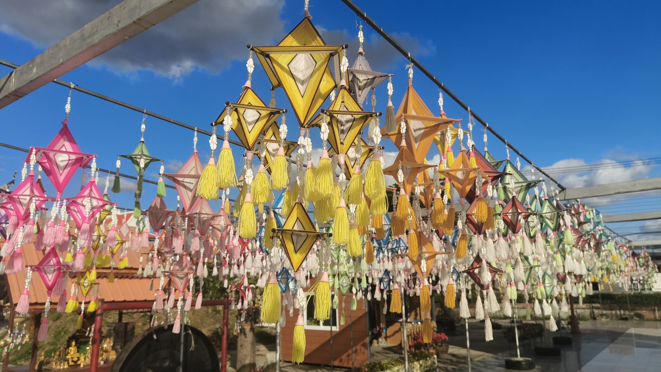 Wat That Noi Sriboonruang, Nakhon Phanom Province  (5).jpg