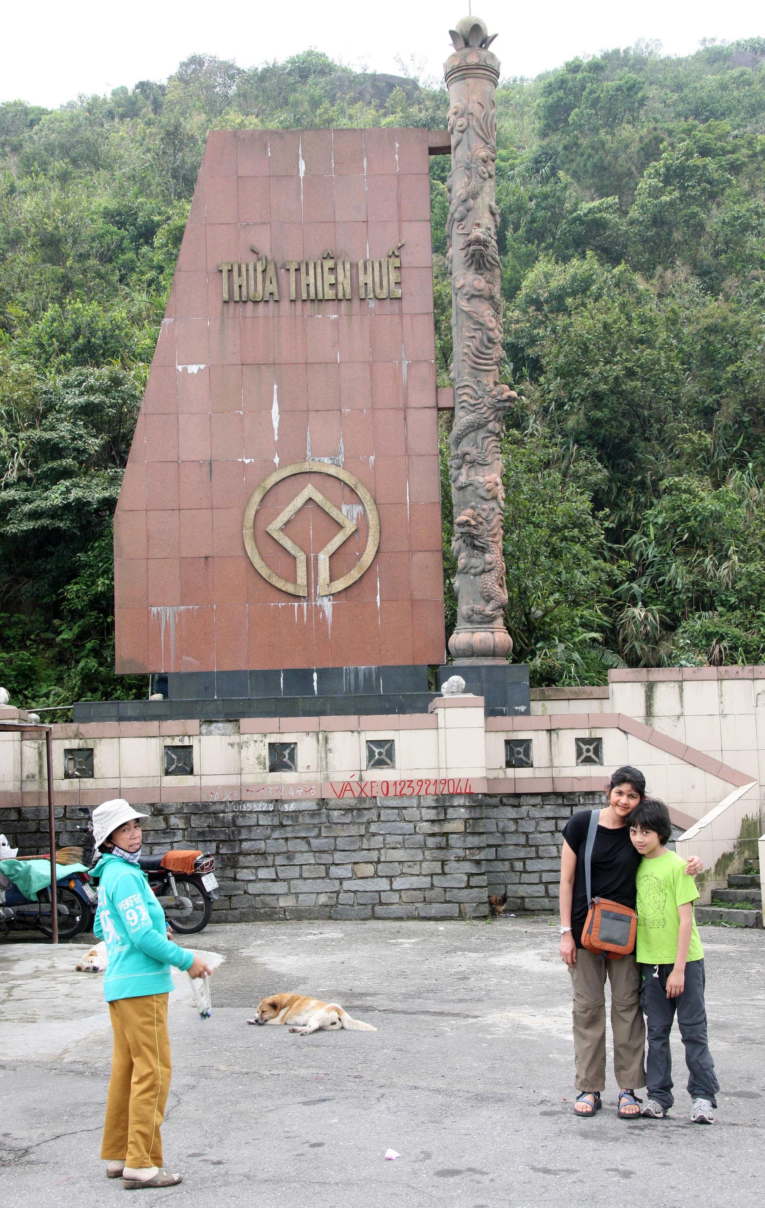 HAI VAN PASS VIET NAM (18).JPG