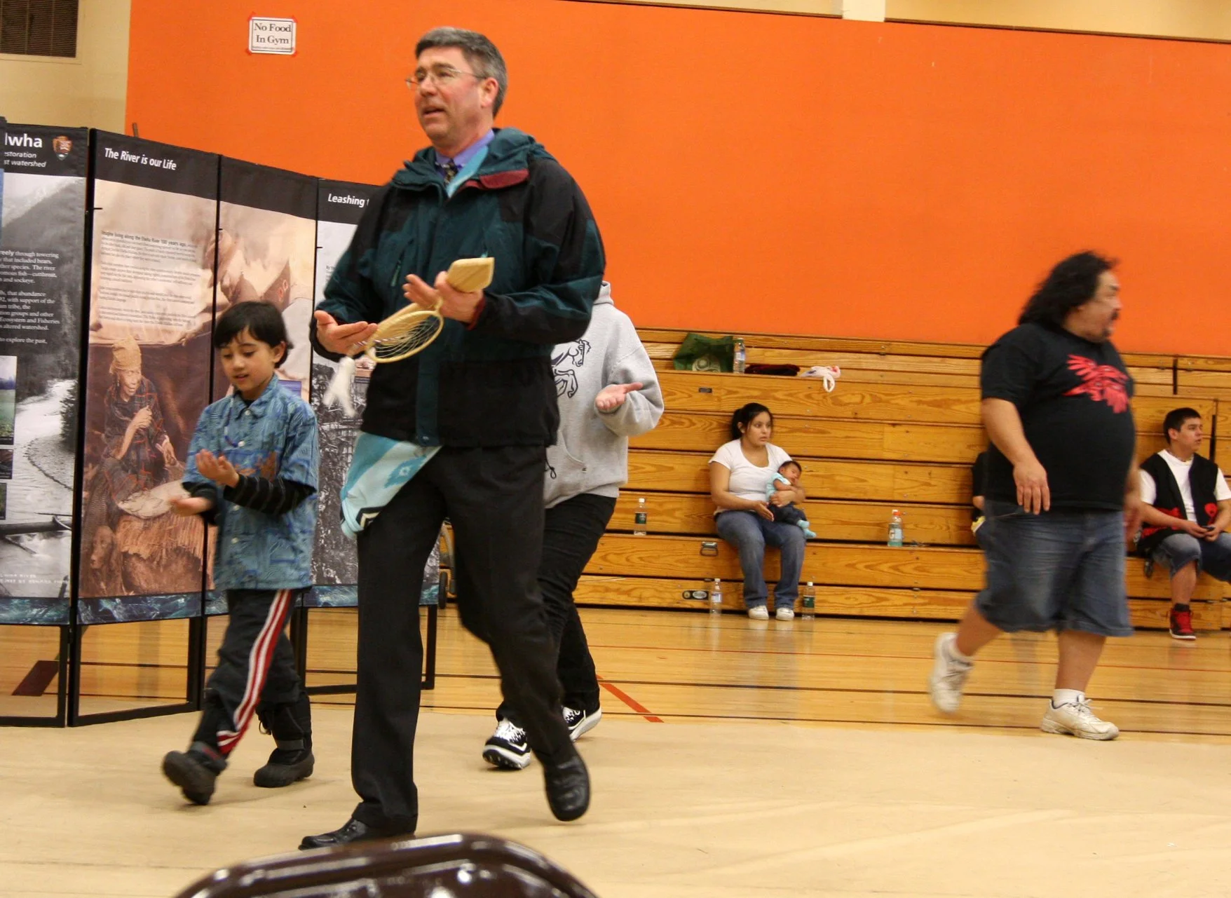 2010-3-11 LOWER ELHWA POTLATCH  (23).JPG