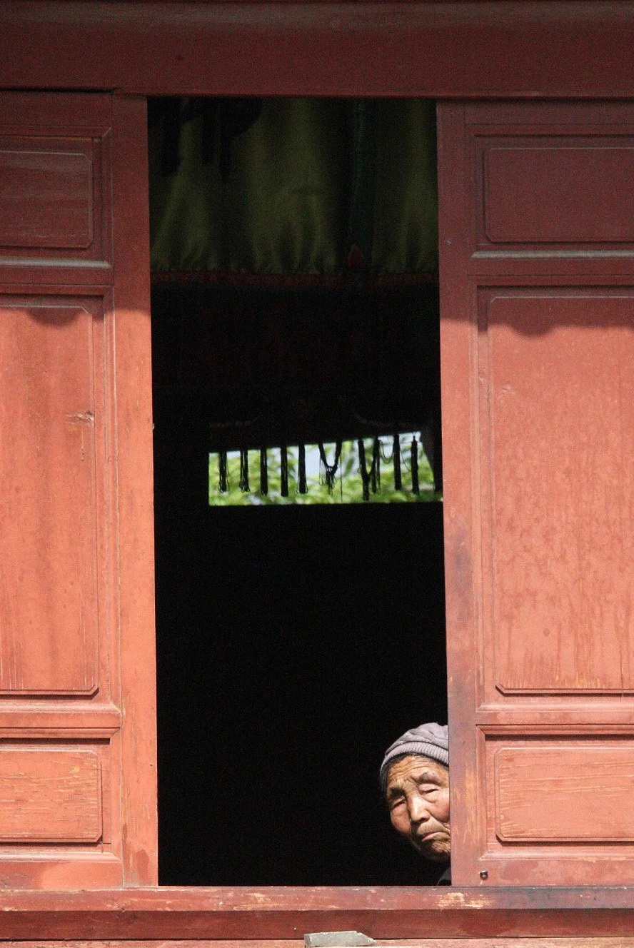 LINDEN CENTER - XIZHOU VILLAGE YUNNAN CHINA (193).JPG