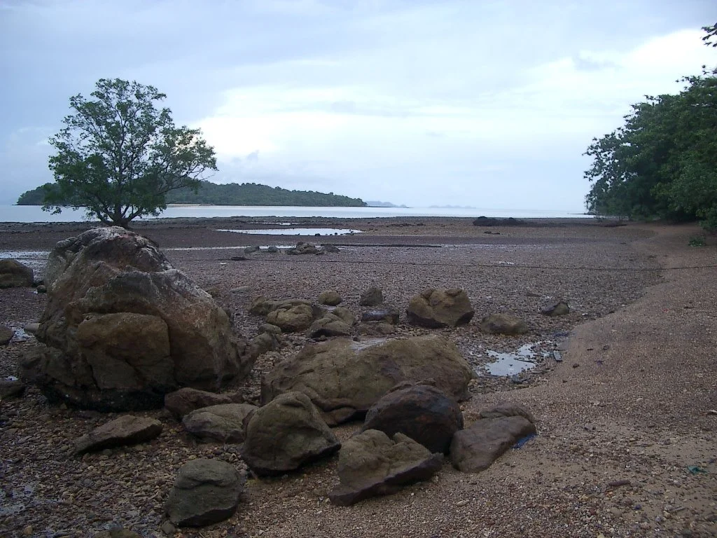 KOH LANTA - PROPERTY - 2004 (104).JPG