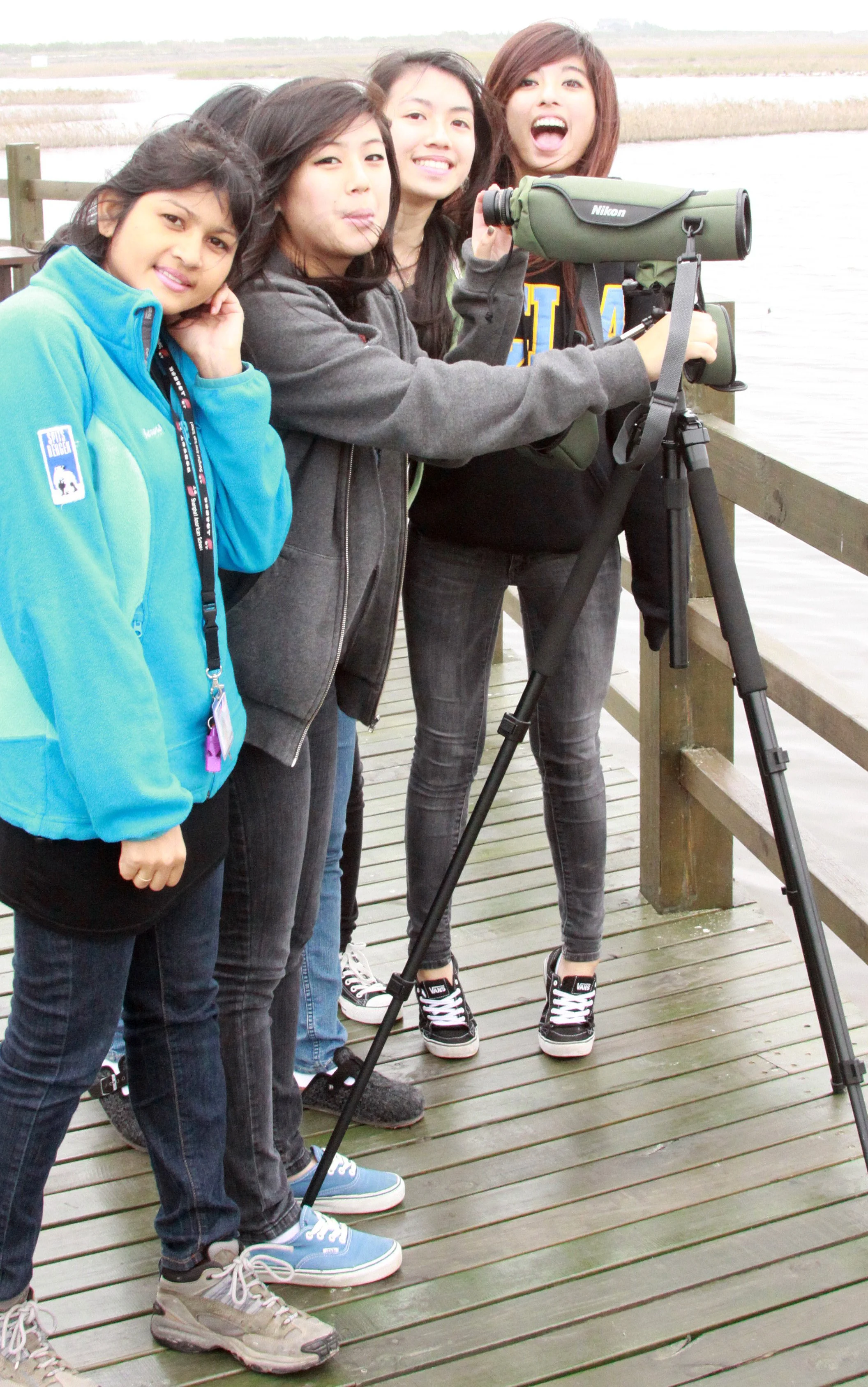 CHONGMING ISLAND DONGTAN WETLANDS RESERVE FIELD TRIP 2011 (84).JPG