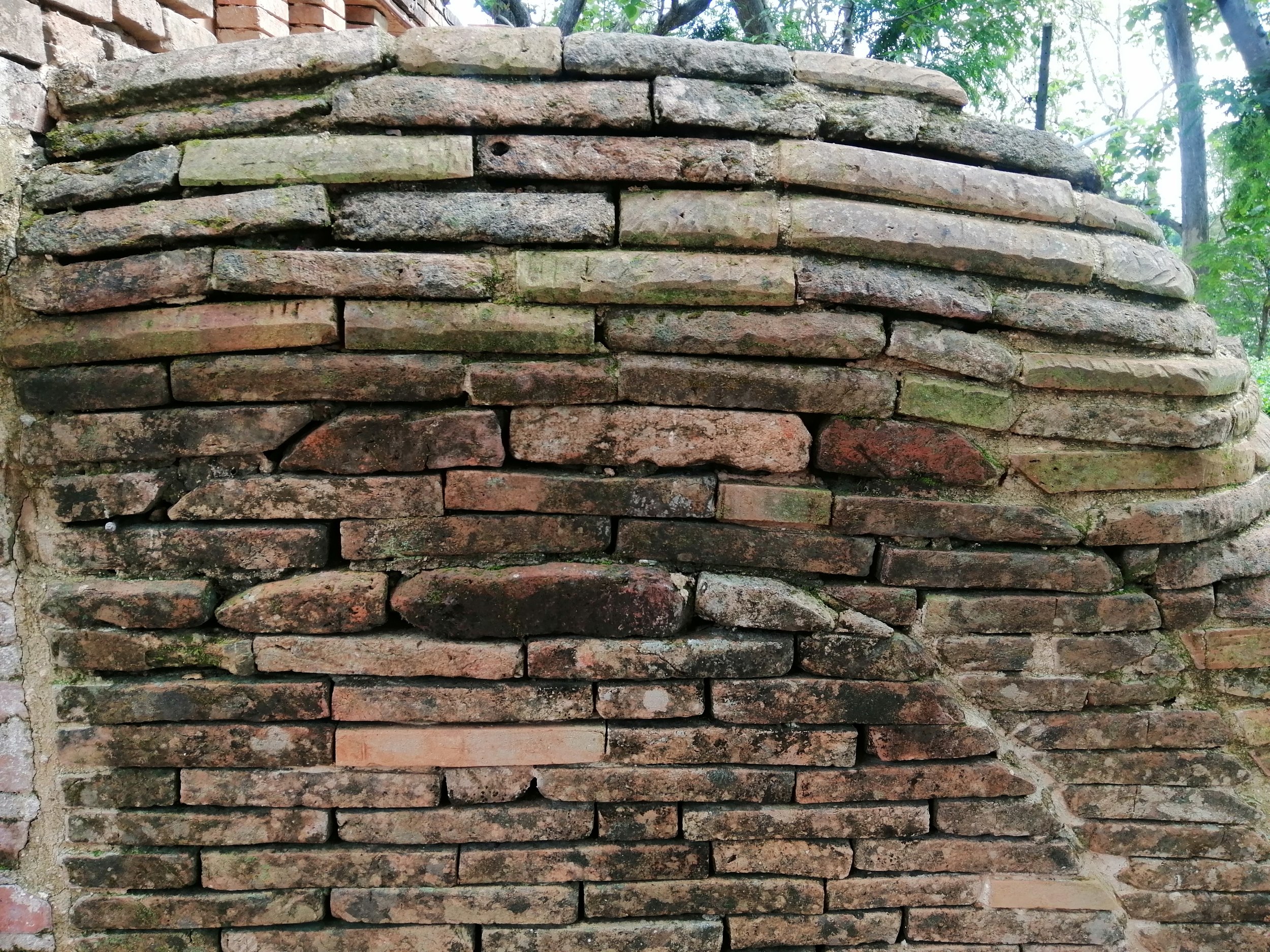 2020 Chiang Saen Temple City Historical Park Summer Road Trip  (32).jpg