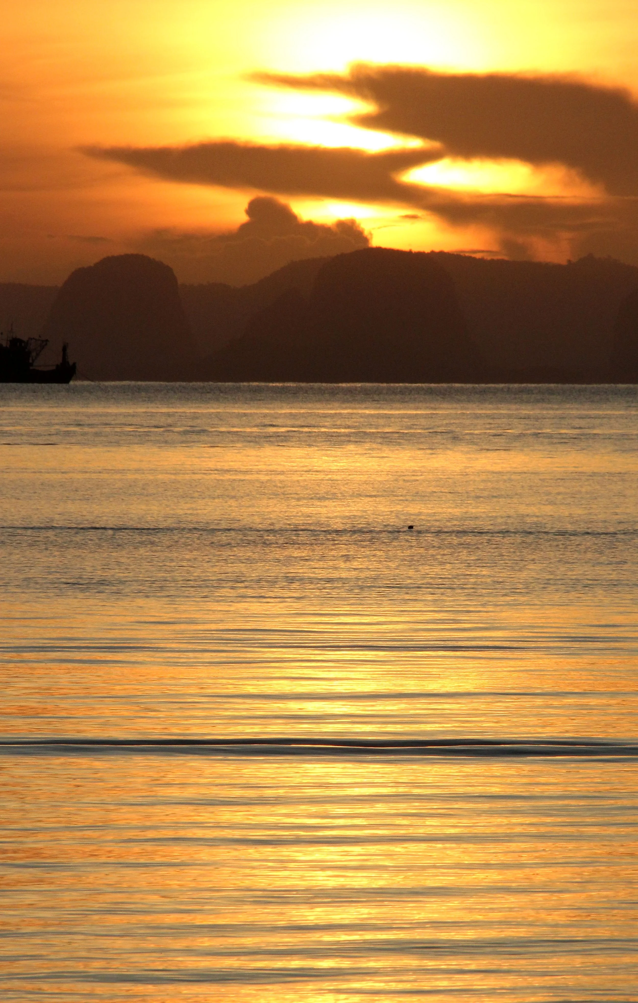 2016 Koh Lanta Landscapes, House Pictures and Family Fun (115).JPG