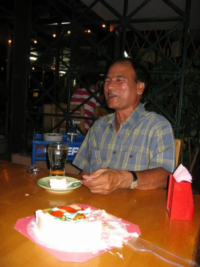 2005 Nakhonsithammarat with Family (27).jpg