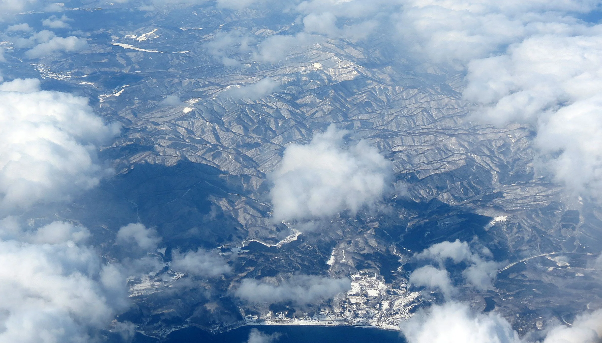 HOKKAIDO FROM AIR (3).JPG