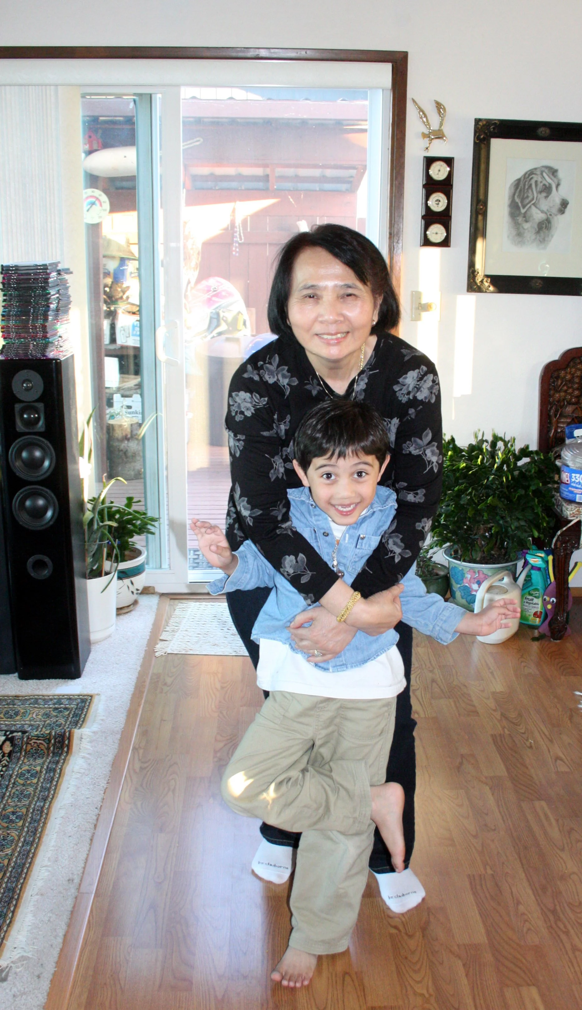 2008-9-28 NOI'S BIRTHDAY PARTY AT TUMI'S (4).JPG