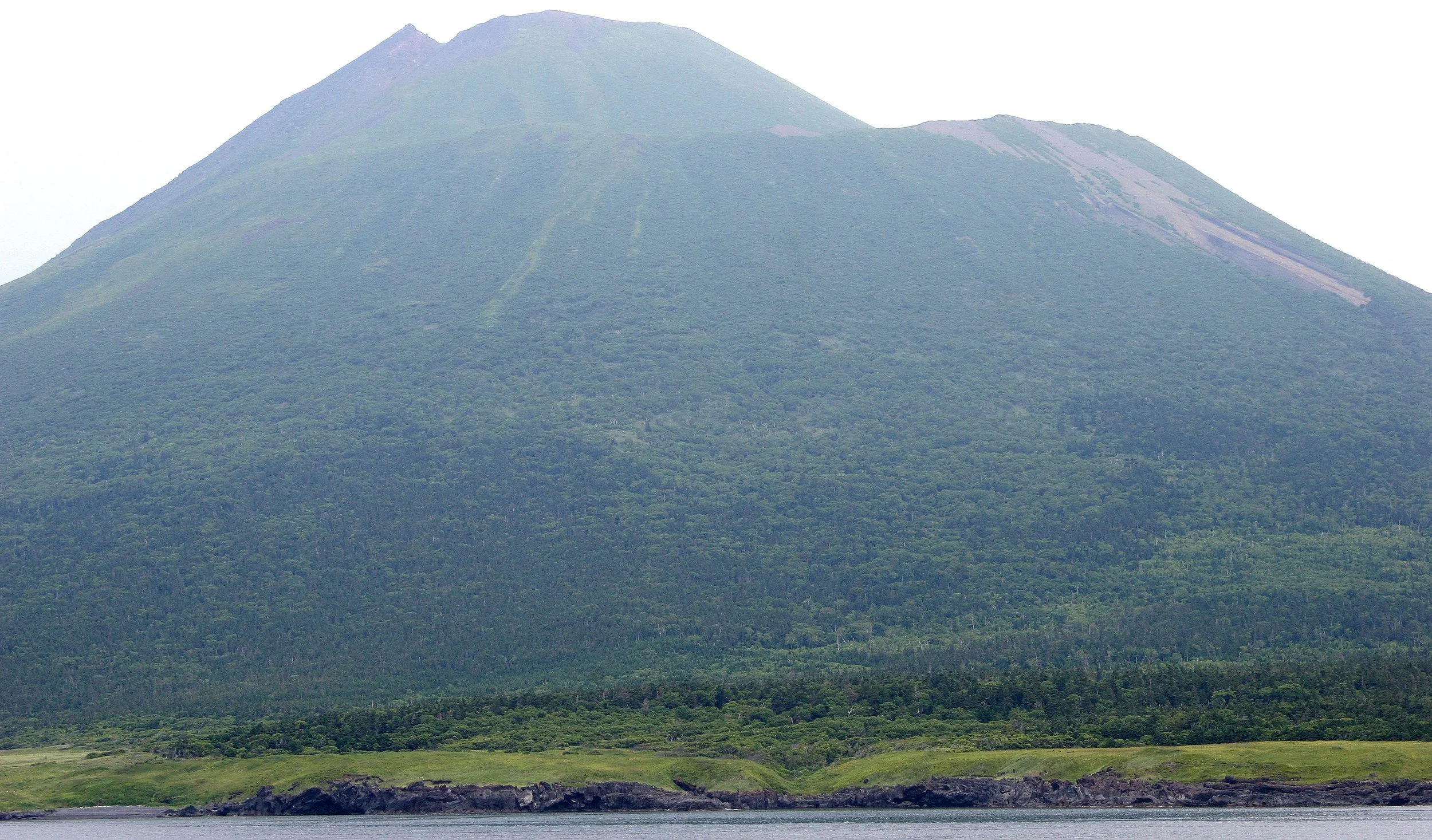 KURIL ISLANDS - VIEWS LANDSCAPES AND GEOLOGY (3).jpg