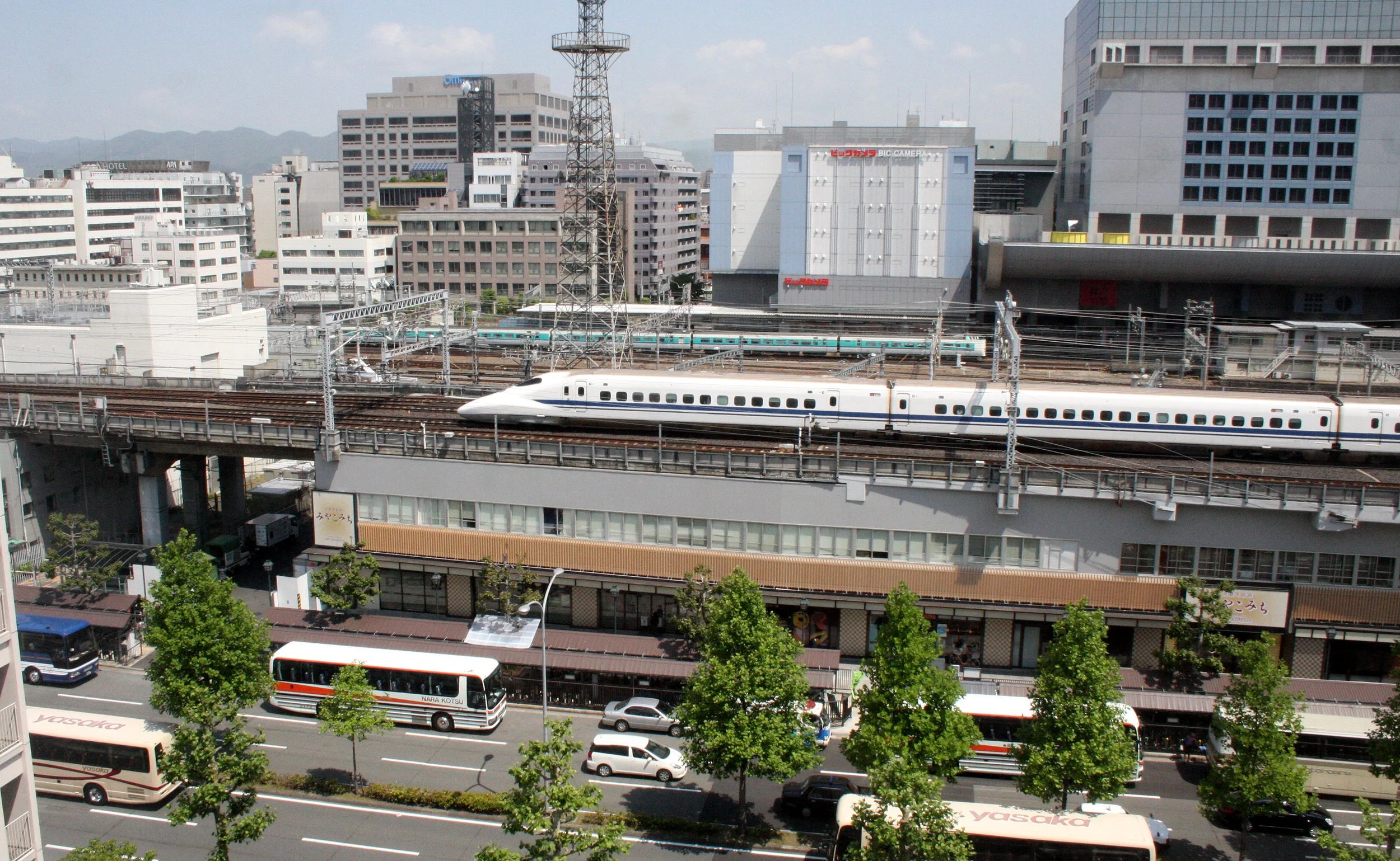 KYOTO - MAY 2009 - CITY SCENES AND LANDSCAPES (29).JPG