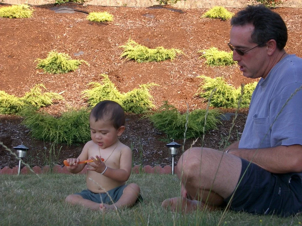 2003-9-2 HANGING WITH VICTOR (12).JPG